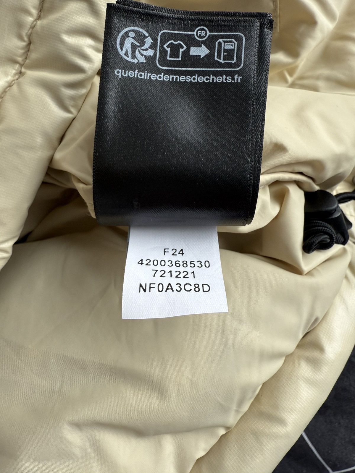 The North Face The North Face - 1996 Nuptse Jacket Size US L / EU 52-54 / 3 - 7 Thumbnail