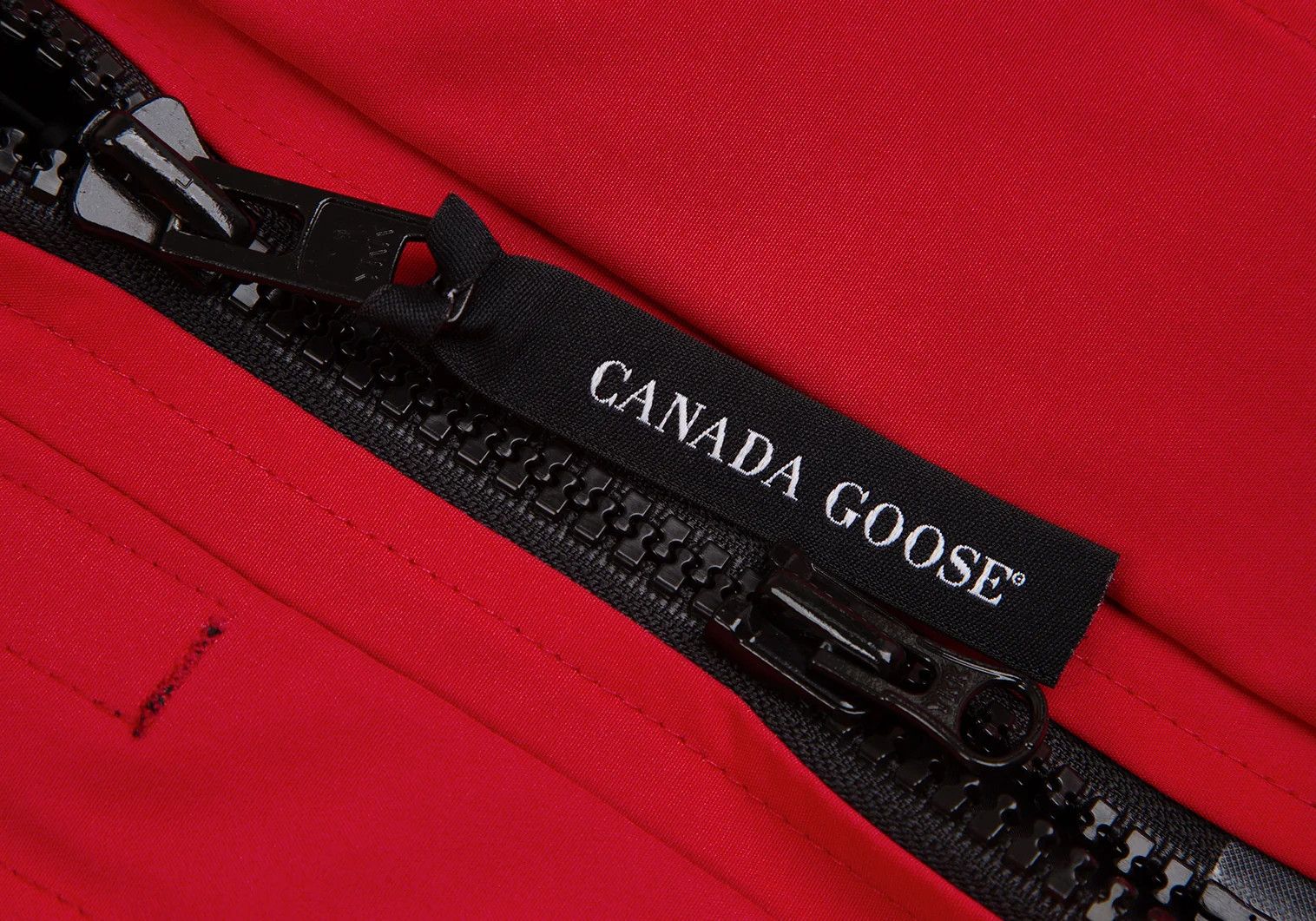 Junya Watanabe Mountain Parka in Red Size S Size US S / EU 44-46 / 1 - 13 Thumbnail