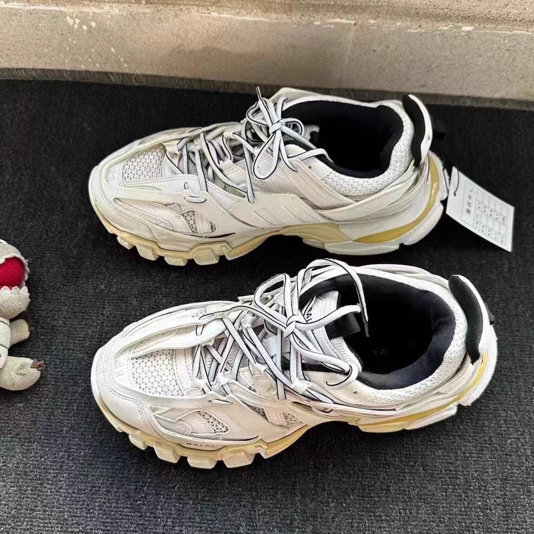 Balenciaga Balenciaga Track White 42 90 New Size US 9 / EU 42 - 1 Thumbnail
