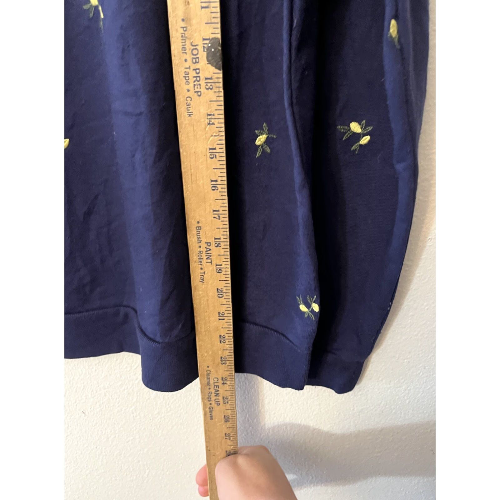 Gloria Vanderbilt Gloria Vanderbilt Embroidered Crewneck Shirts XS Blue Women Regular Shirt XS Gloria Vanderbilt Embroidered Crewneck Blue Shirt Women Regular Shirt Size XS / US 0-2 / IT 36-38 - 4 Thumbnail
