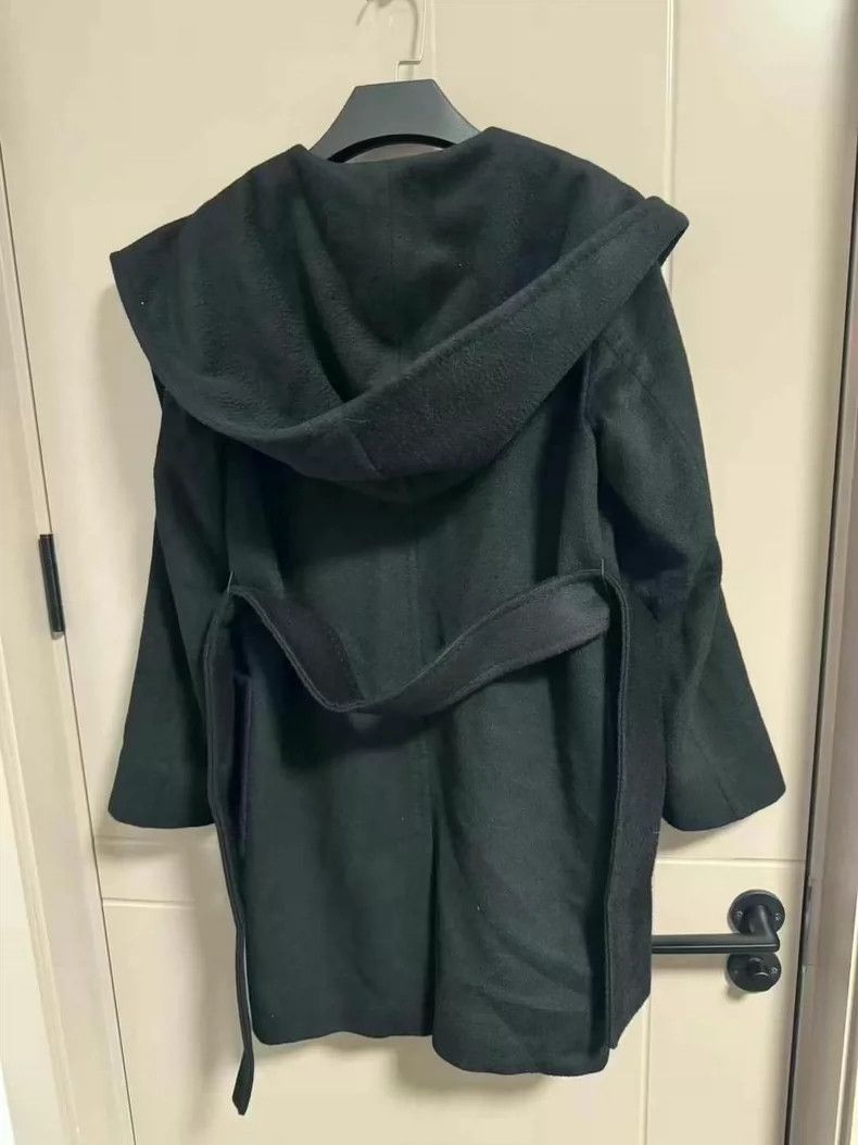 Max Mara Max Mara Black hooded belt cashmere coat jacket Size M / US 6-8 / IT 42-44 - 2 Thumbnail