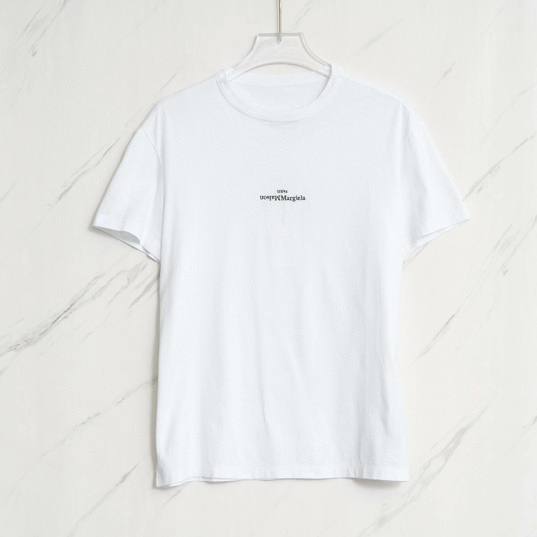 Maison Margiela Maison Margiela Men's Letter Embroidered T-shirt Size US M / EU 48-50 / 2 - 1 Thumbnail