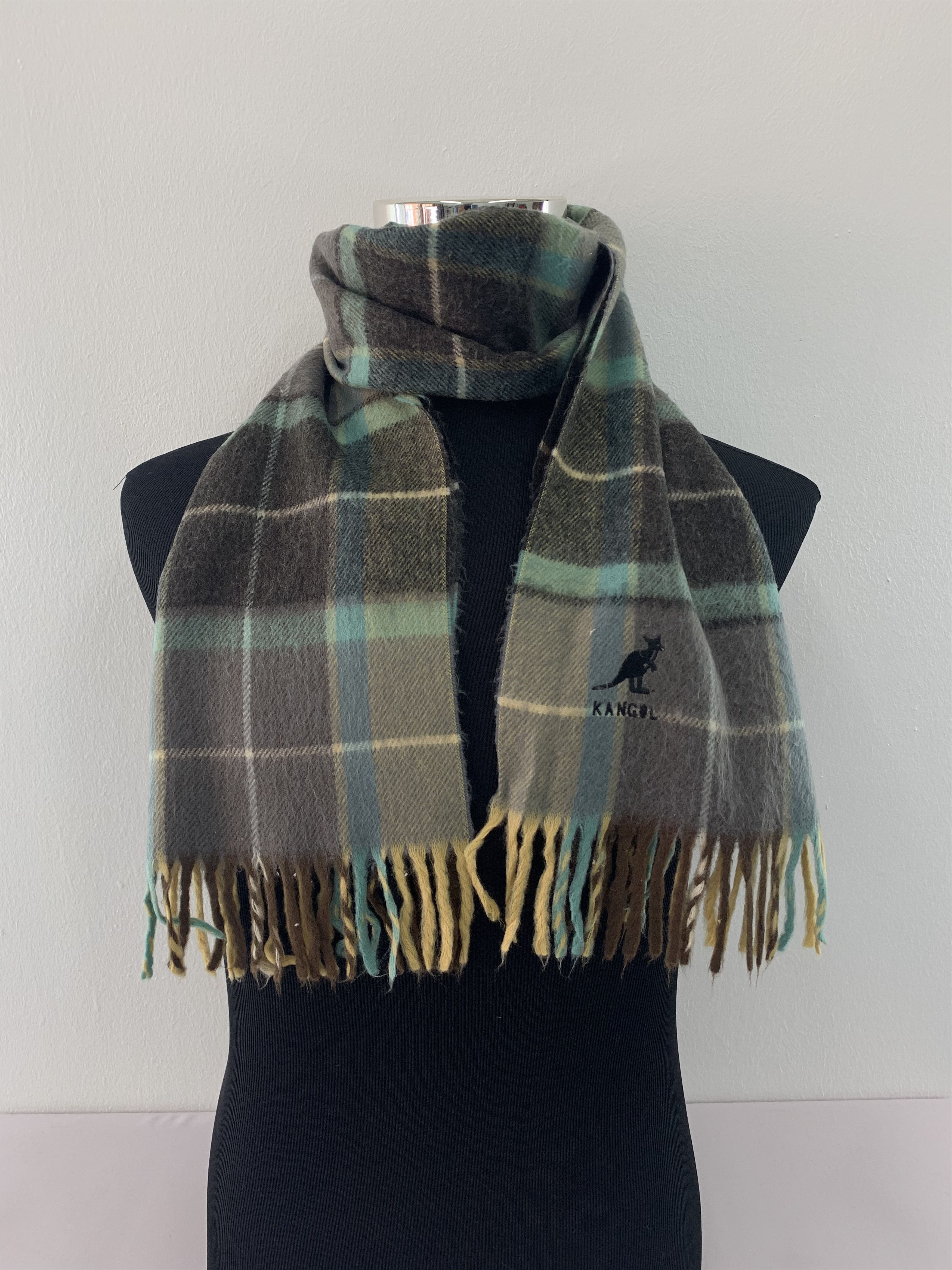 Kangol Kangol Scarf Wool Muffler Neck Wrap BL4116 Size ONE SIZE - 1 Thumbnail