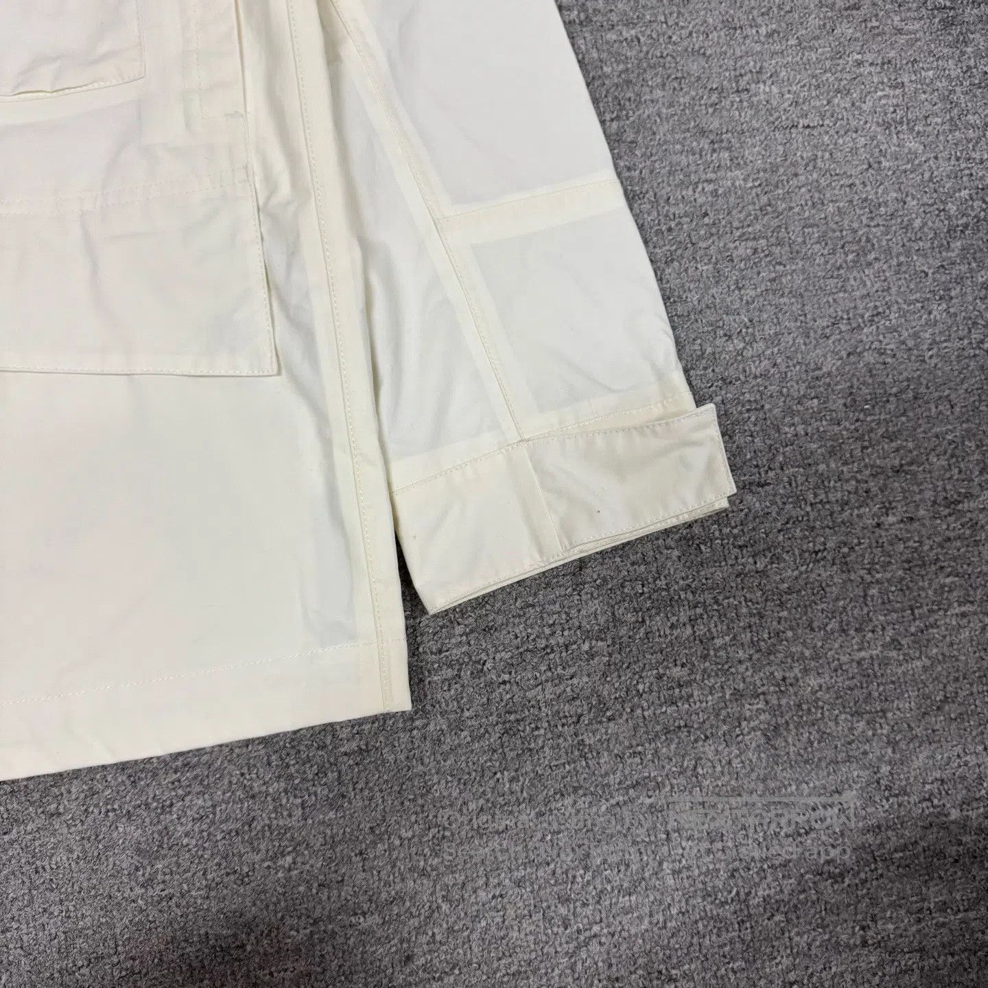 Stone Island STONE ISLAND White Ghost Multi-Pocket Functional Windproof Size US S / EU 44-46 / 1 - 5 Thumbnail