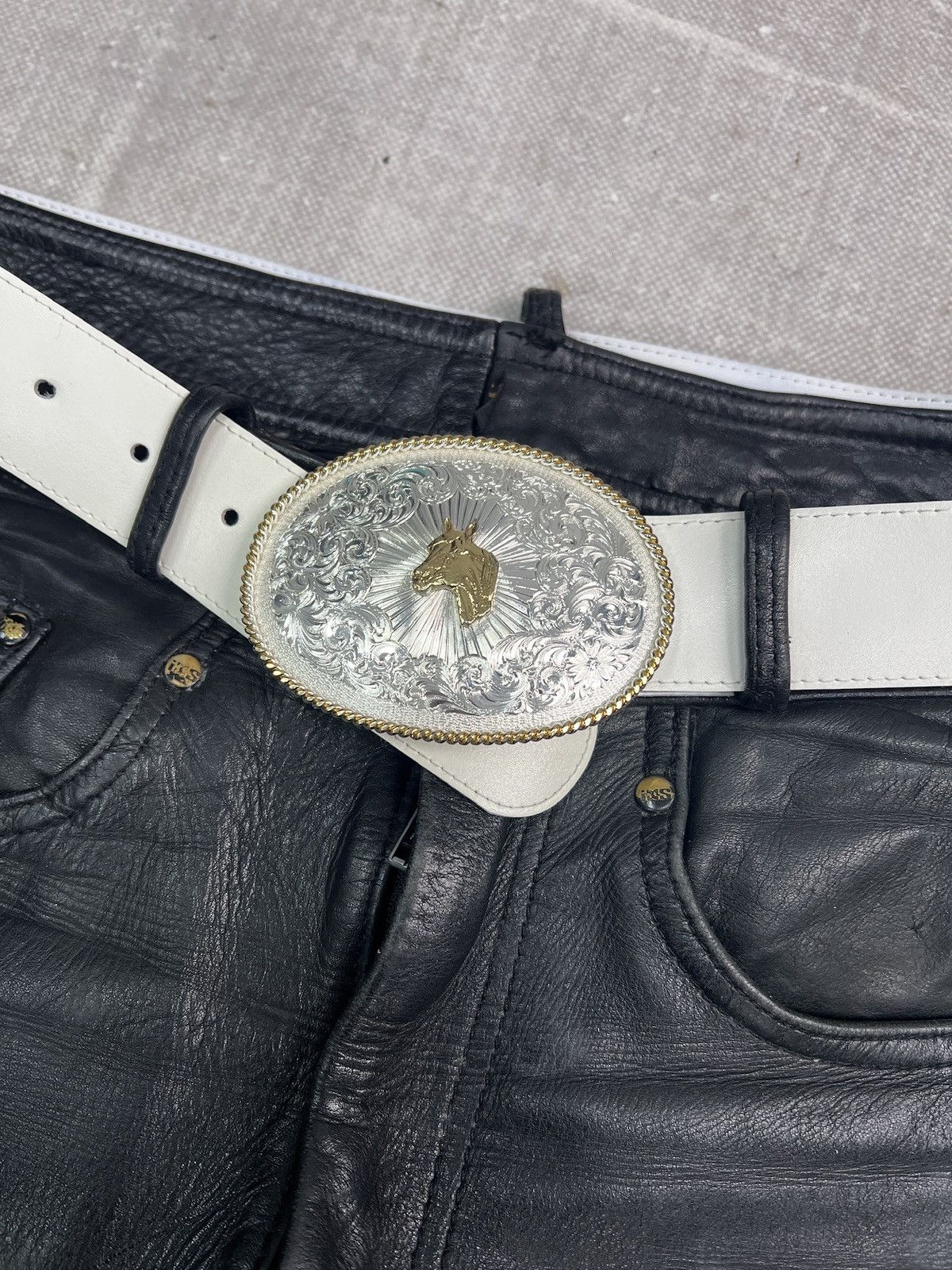 KMRii Rare kmrii style white leather belt western style y2k Size ONE SIZE - 2 Thumbnail