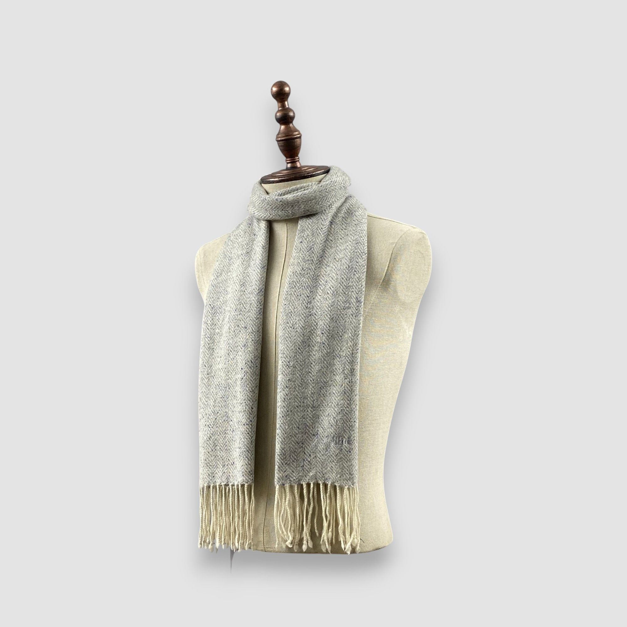 Chloe Vintage Chloe Scarf Muffler Wool Babushka Stole Scarves Size ONE SIZE - 2 Thumbnail