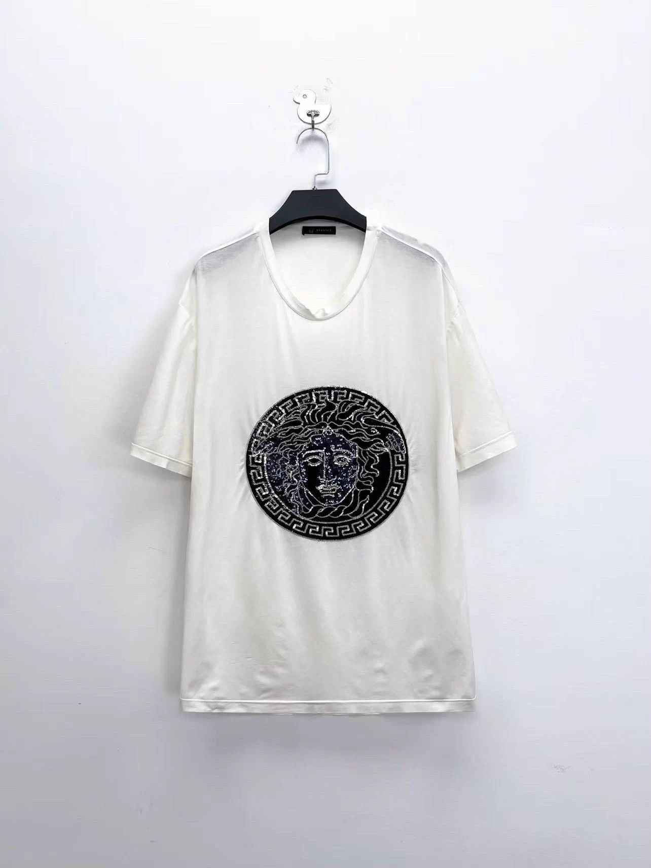 Versace Versace White Glitter Medusa Head Logo Unisex L T-Shirt Size US L / EU 52-54 / 3 - 1 Thumbnail