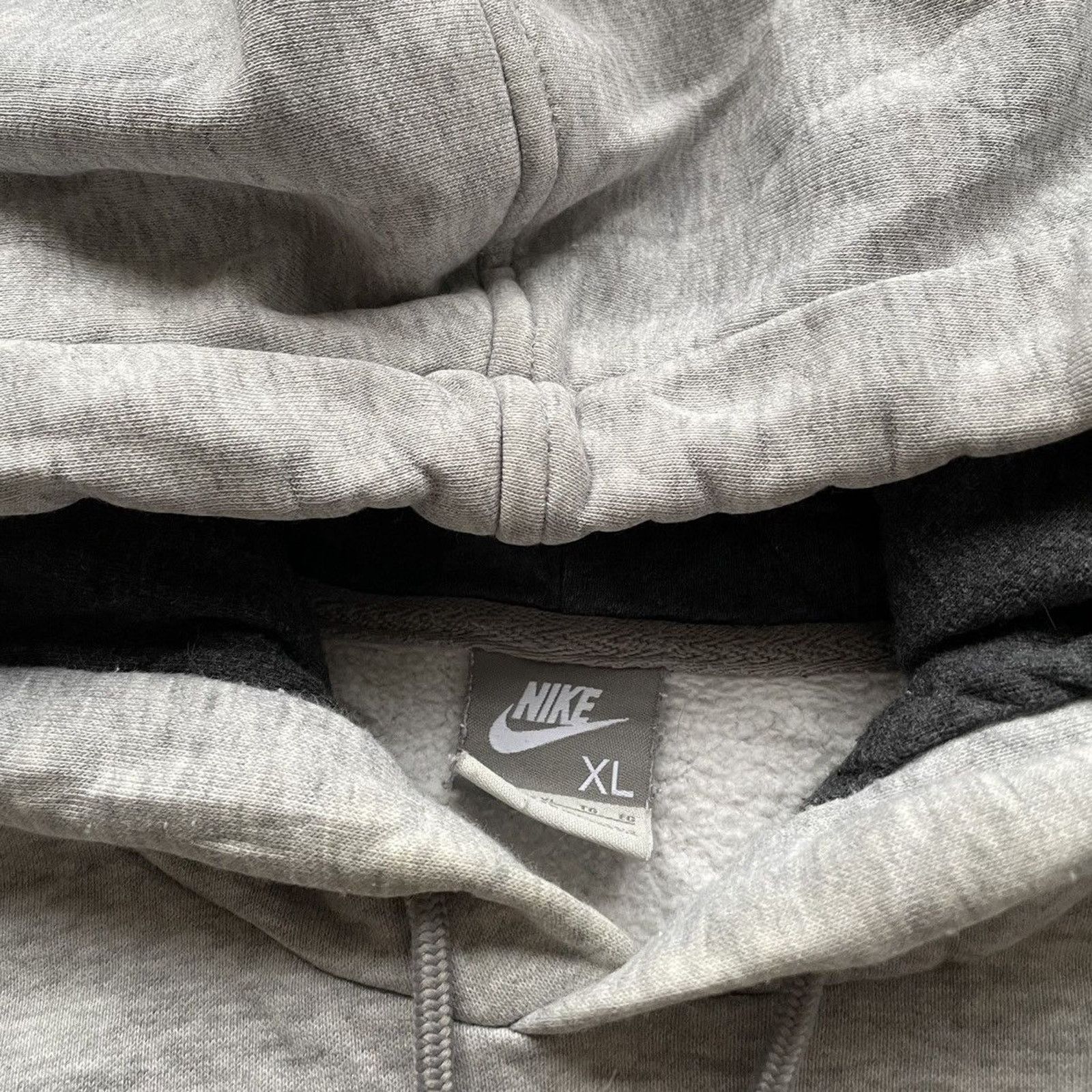 Nike × Vintage Vintage Y2K Nike Hoodie Size XL Gray Embroidered Swoosh Rare Size US XL / EU 56 / 4 - 5 Thumbnail
