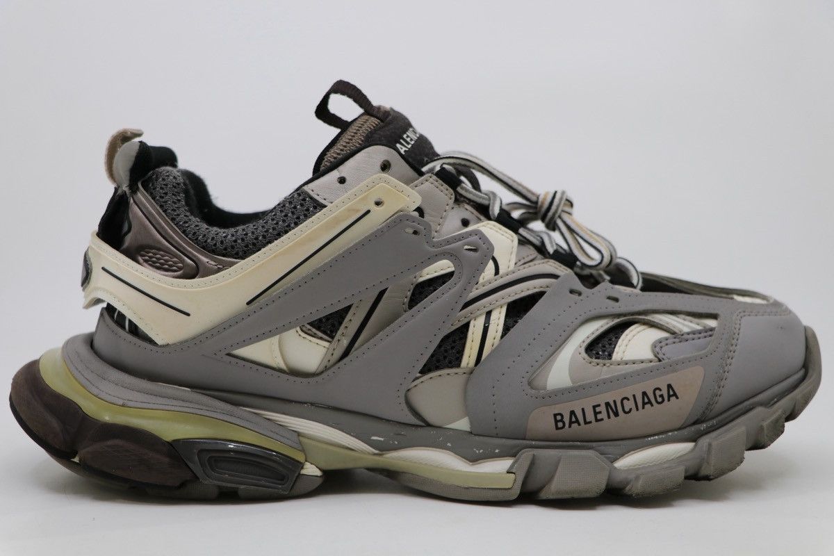 BALENCIAGA テクノクロッグ　ブラック　43 バレンシアガ」がFall 23コレクションを発表 - TOKION