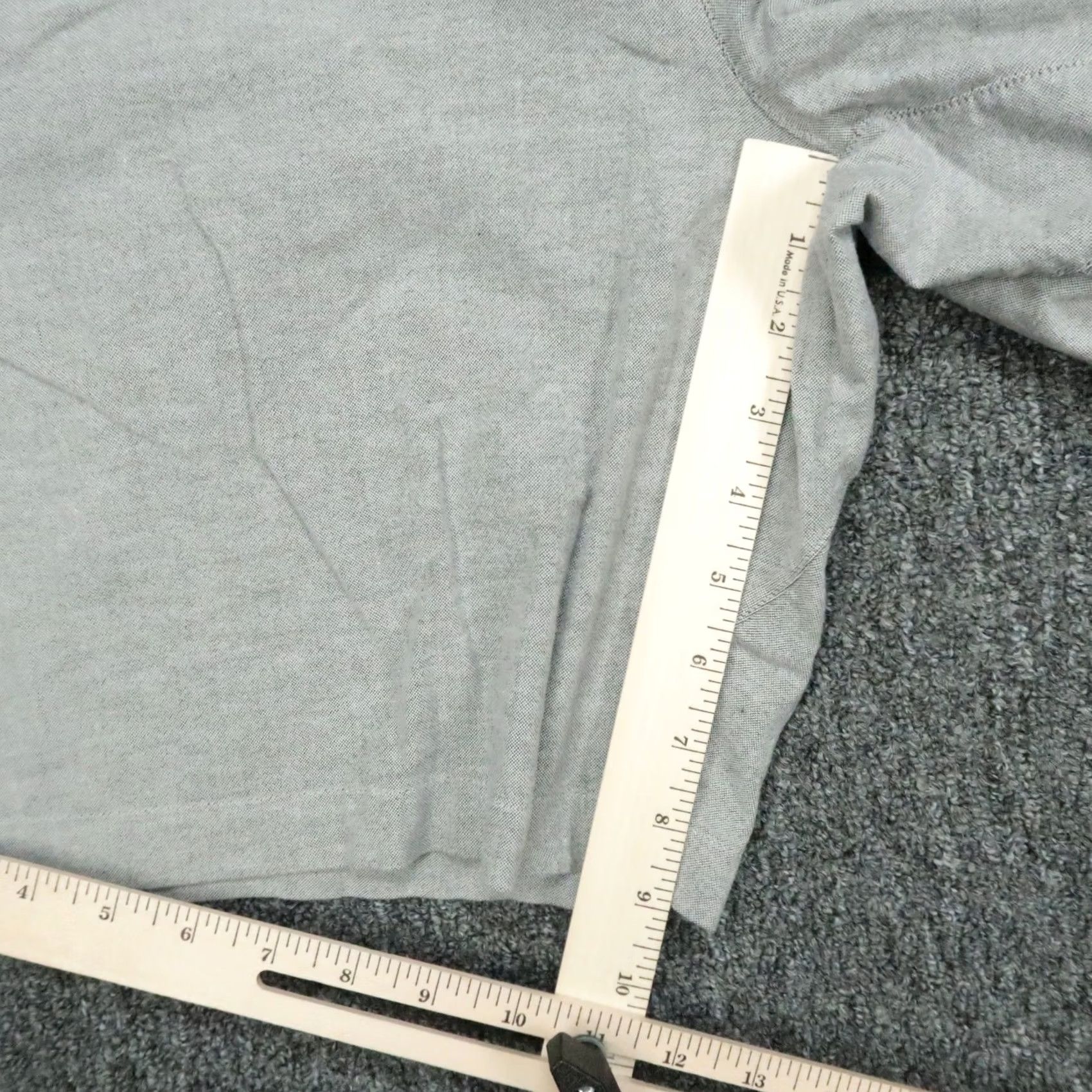 Lululemon Lululemon Shorts Mens 36 Gray Commission Qwick Oxford Chino Zip Pocket Golf Shirt Mens Regular Gray Pocket Chrome 9 in Inseam Clothing Golf Size US 36 / EU 52 - 7 Thumbnail