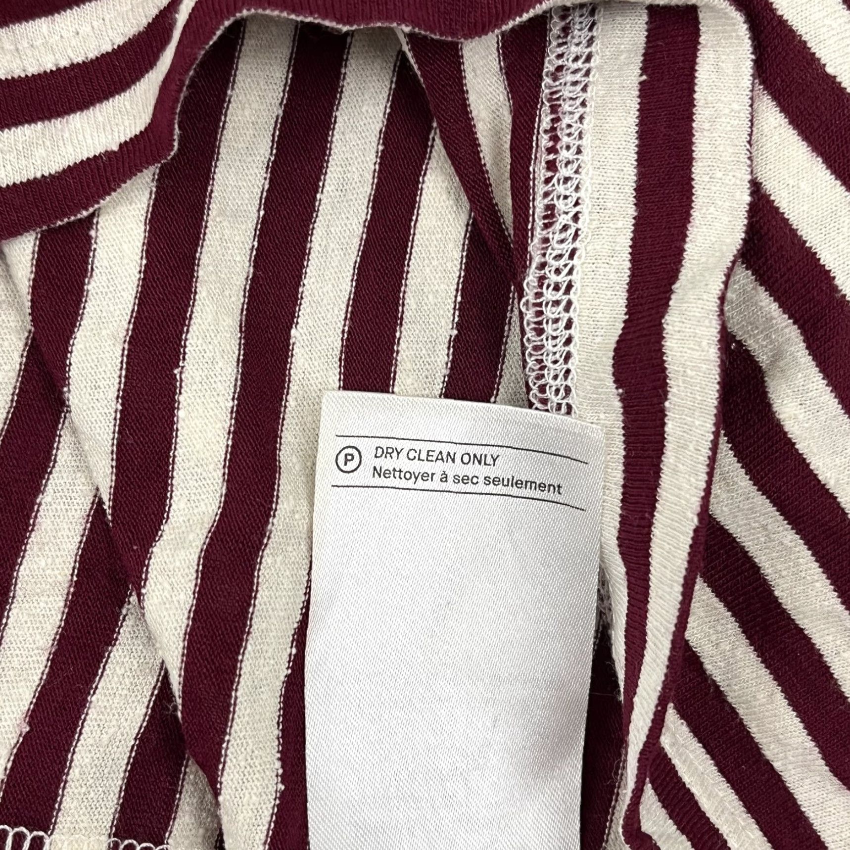 Nike Vince Blouse Womens Small Crop Red Cream Striped Silk Viscose Candy Cane Holiday Size M / US 6-8 / IT 42-44 - 7 Thumbnail