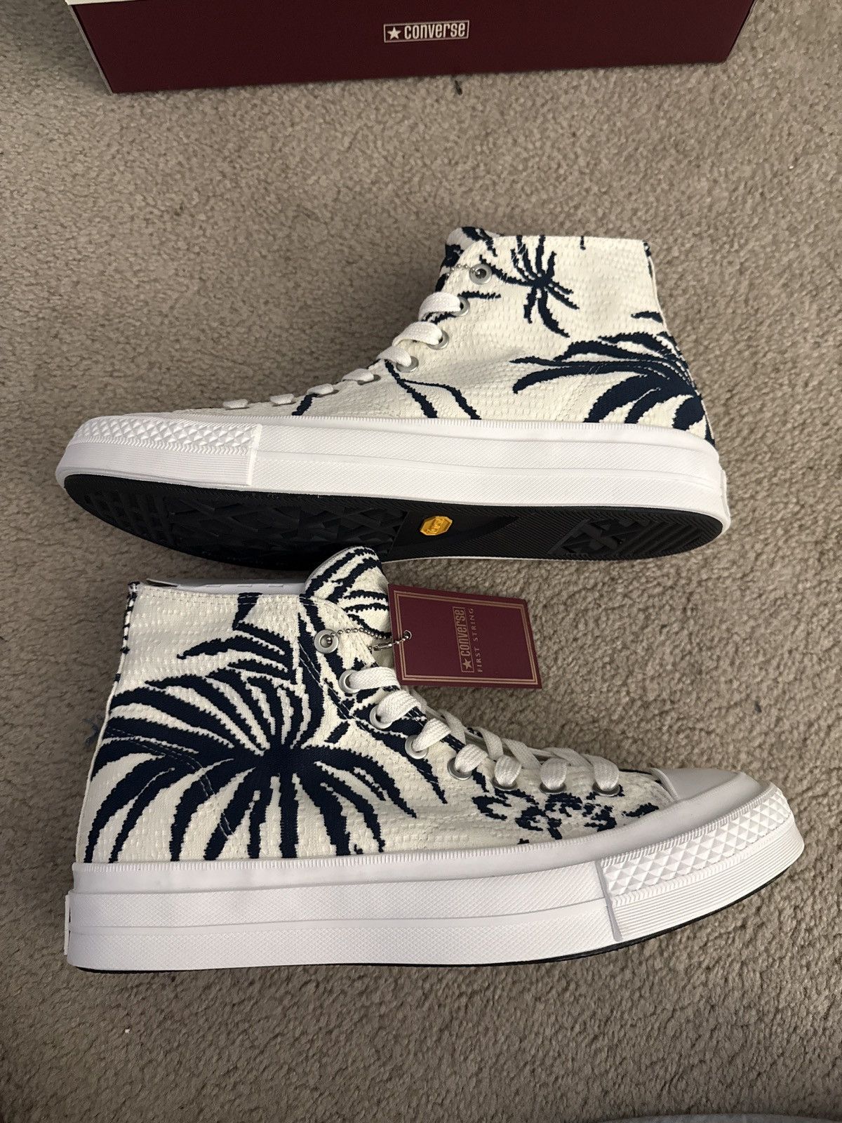 Converse Converse First String Hi Floral Size US 11 / EU 44 - 1 Thumbnail