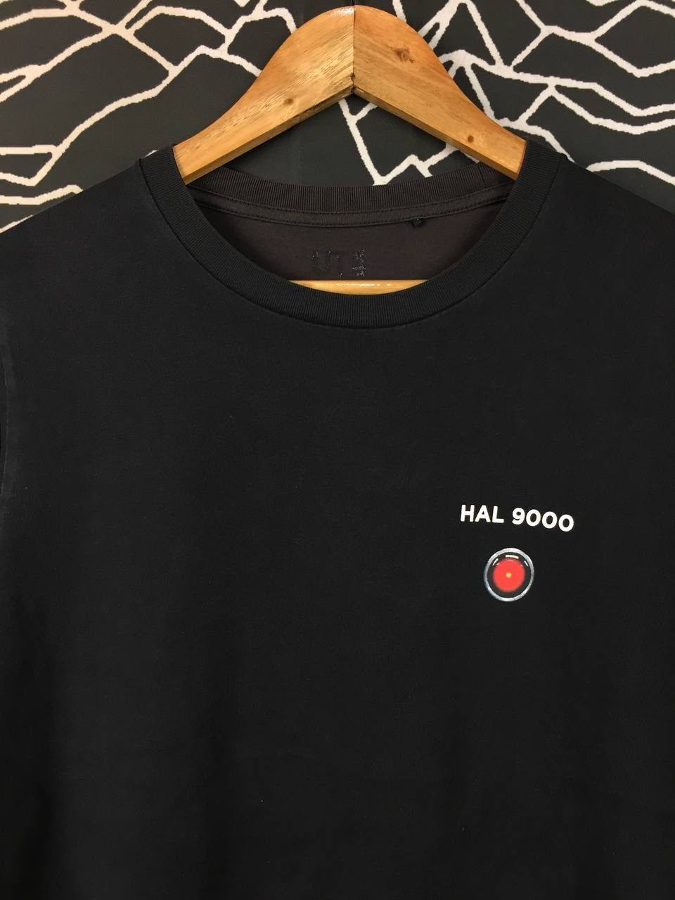 Uniqlo Uniqlo UT 2001: a space odyssey Stanley Kubrick Movie Tee Size US M / EU 48-50 / 2 - 7 Thumbnail