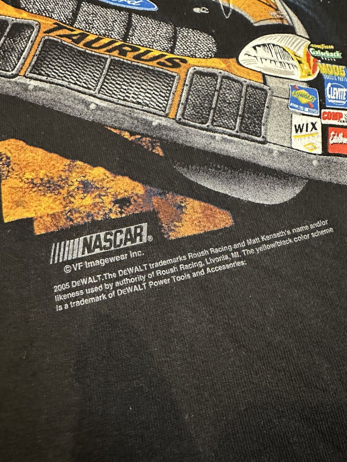NASCAR Vintage 2005 Y2K DeWalt Racing Matt 17 Big Print Tee Shirt Size US L / EU 52-54 / 3 - 3 Thumbnail