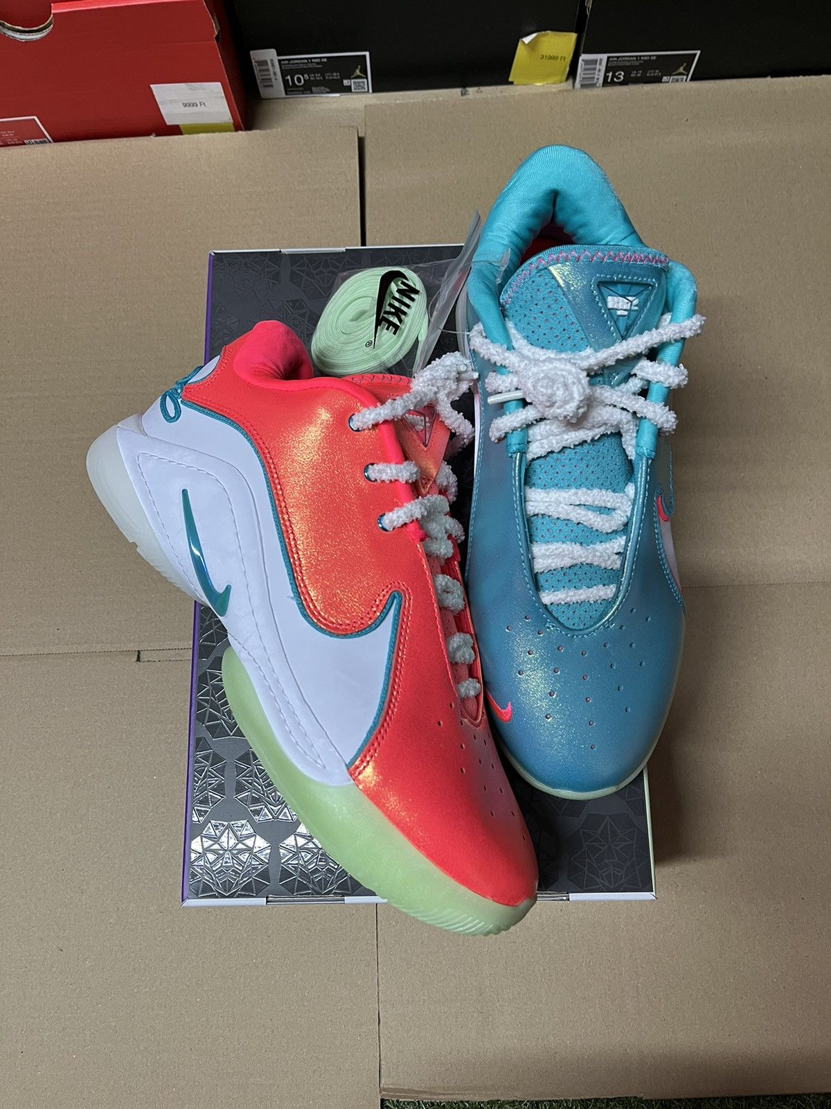 Nike Nike Lebron 23 Xmas Size US 8.5 / EU 41-42 - 1 Thumbnail