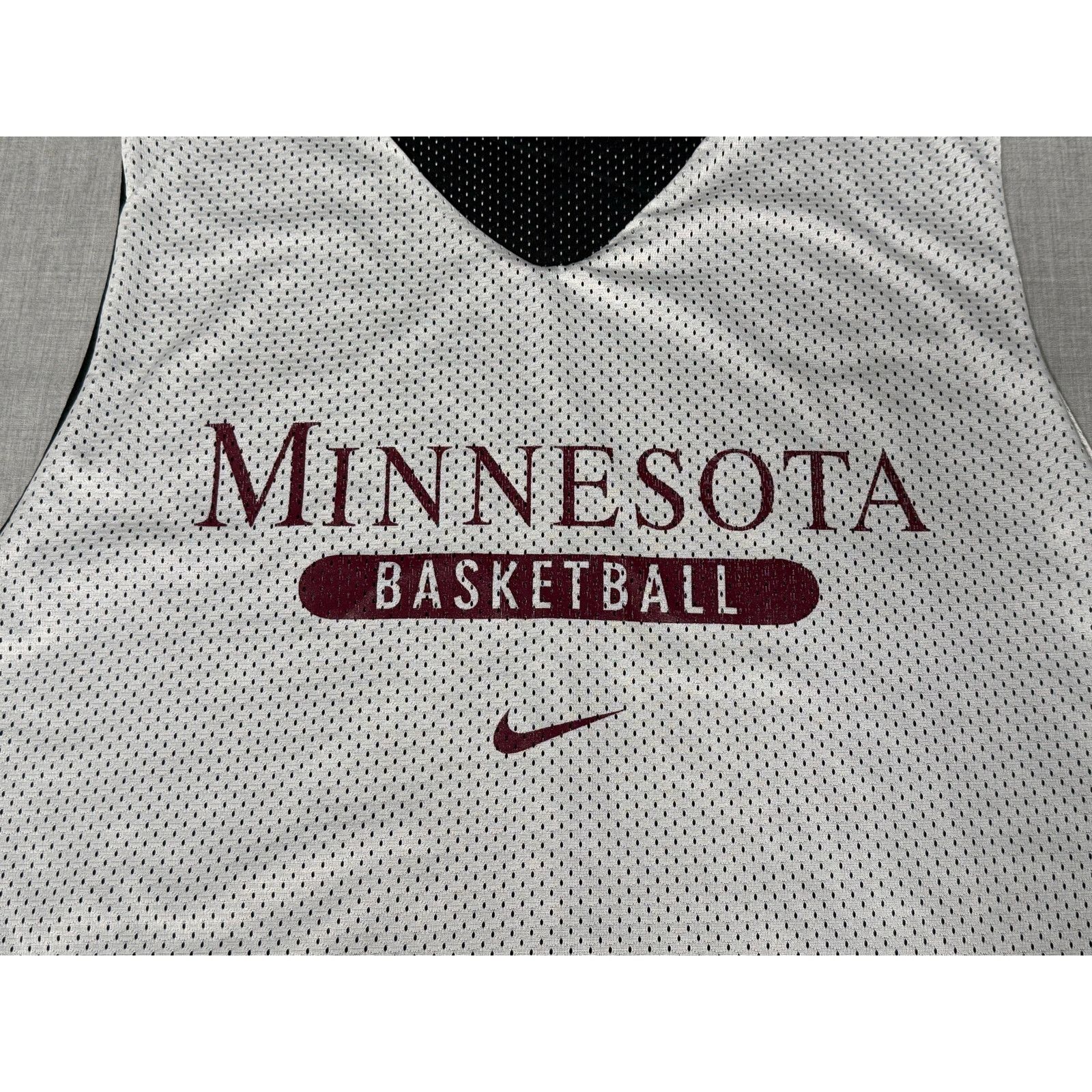 Nike × Vintage Vintage University of Minnesota UMN Basketball Jersey 2XL Size US XXL / EU 58 / 5 - 7 Thumbnail