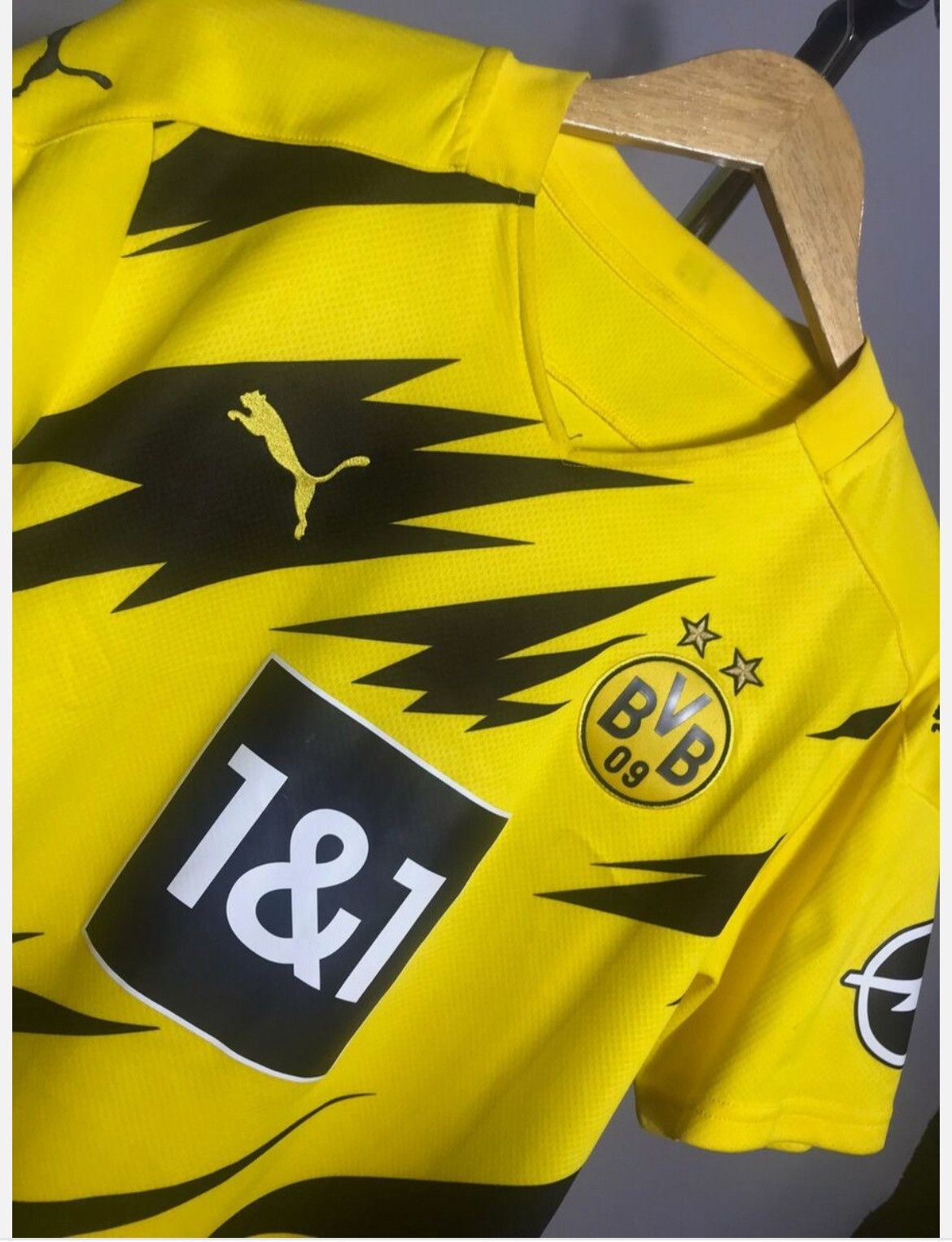 Puma BORUSSIA DORTMUND 2020 2021 HOME SHIRT SOCCER JERSEY PUMA Size US M / EU 48-50 / 2 - 3 Thumbnail