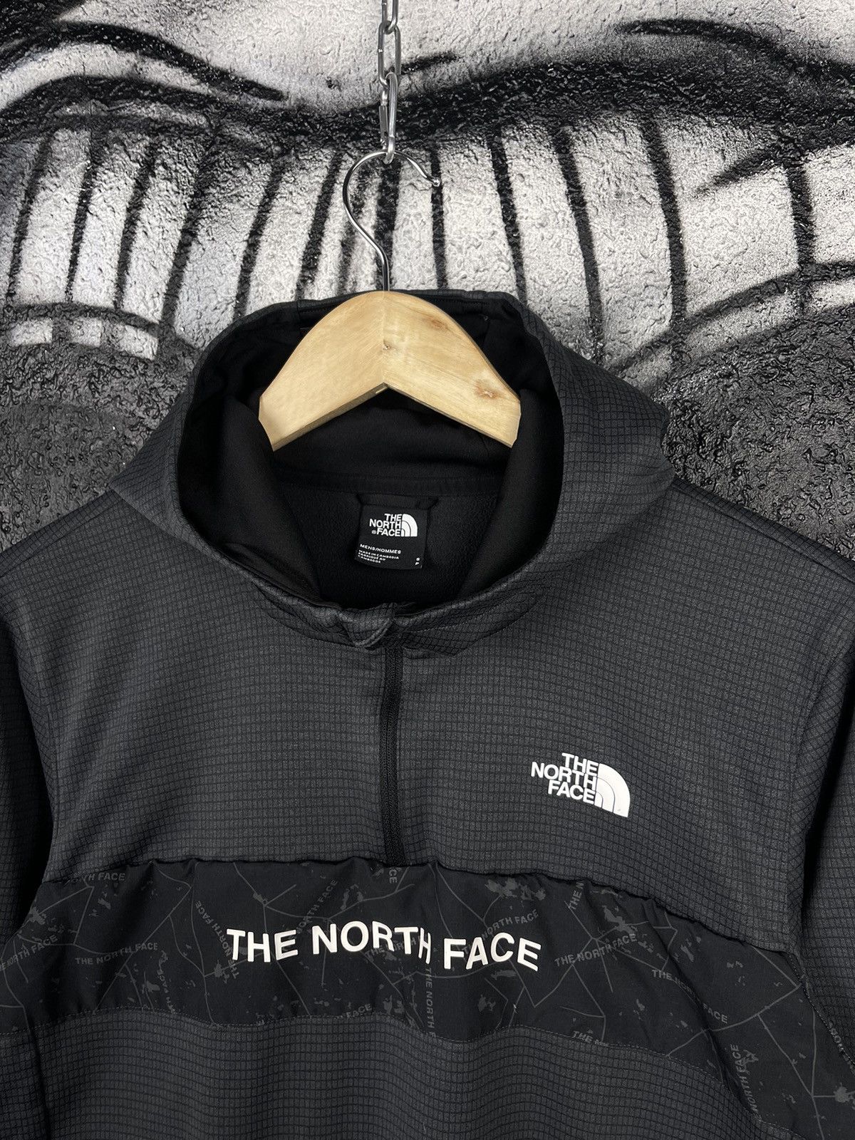 The North Face The North Face Front Logo Grey Hoodie Men’s Size Small Size US S / EU 44-46 / 1 - 2 Thumbnail