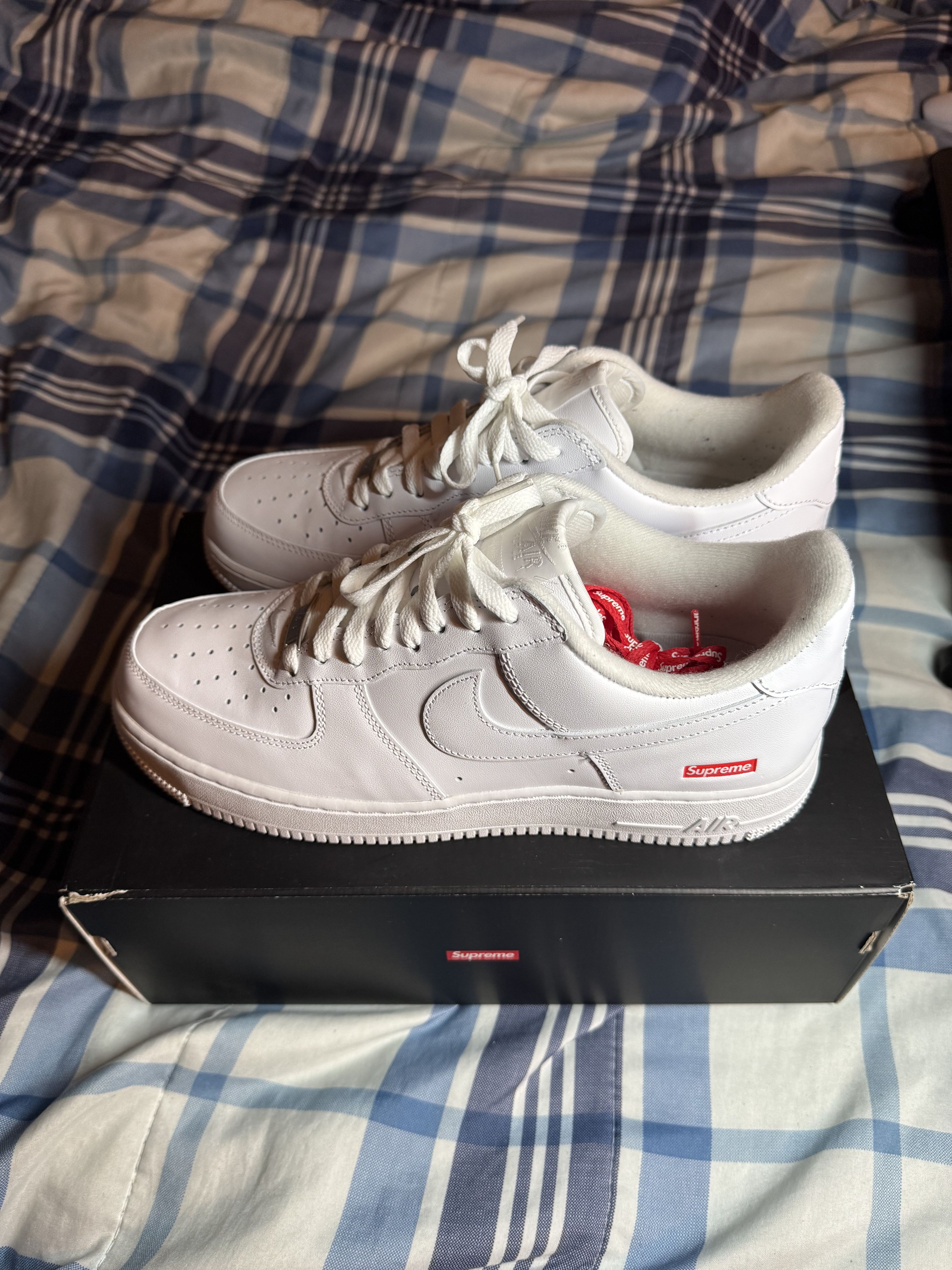 Supreme Air Force One Low SP Size US 10.5 / EU 43-44 - 8 Thumbnail