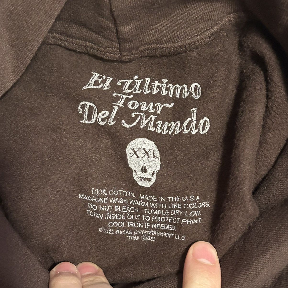 Vintage EL ÚLTIMO TOUR DEL MUNDO 2022 Hoodie Size US XXL / EU 58 / 5 - 8 Thumbnail