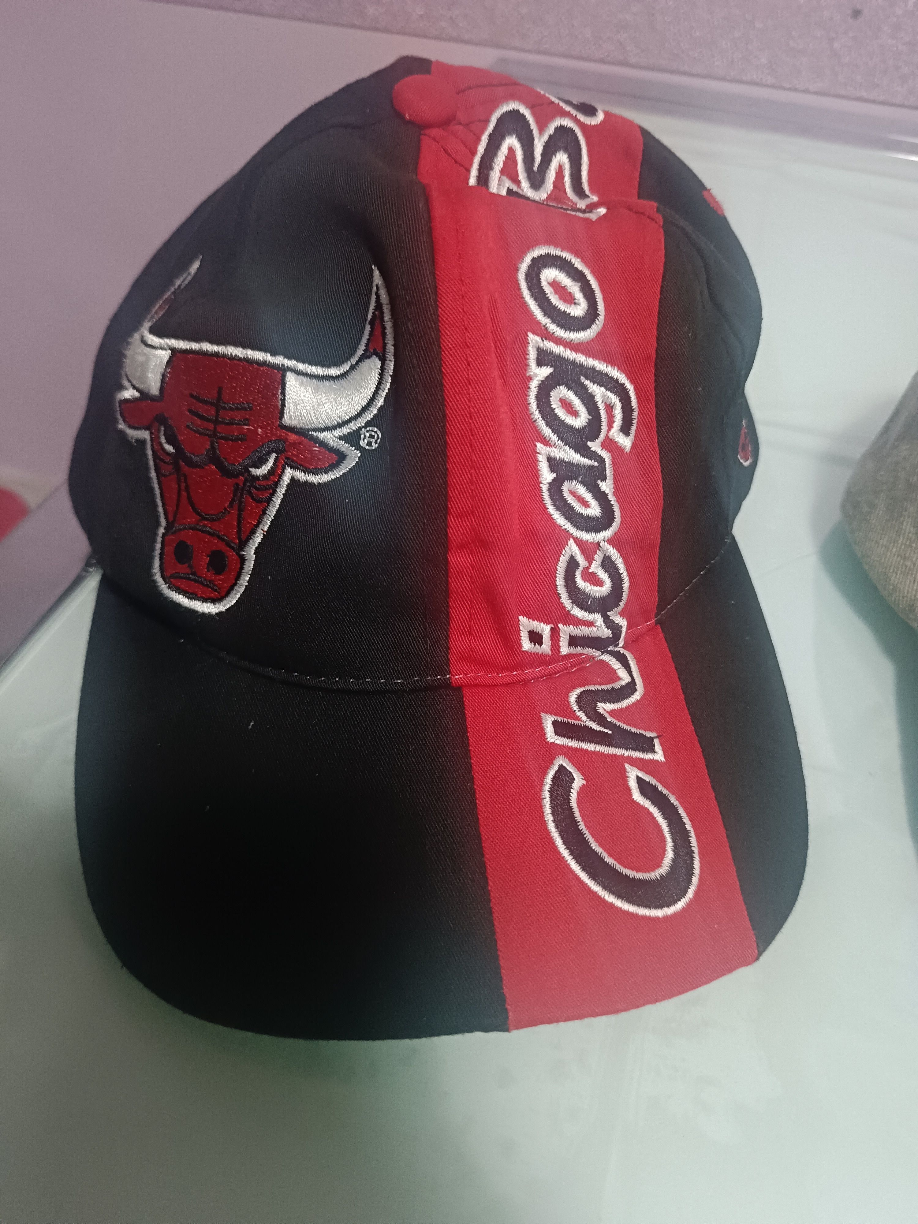 NBA Chicago Bulls Vintage Hats Size ONE SIZE - 2 Thumbnail