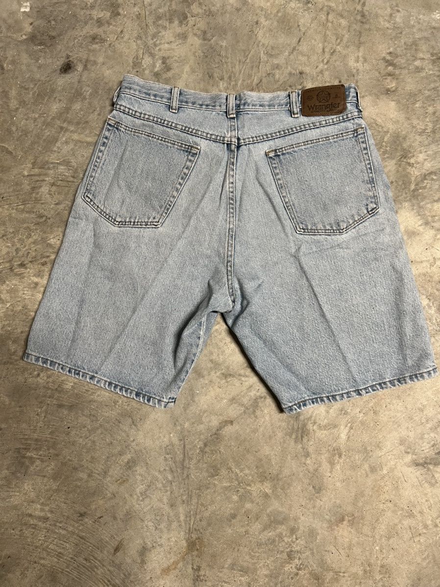 Wrangler light wash denim shorts Size 32" / US 10 / IT 46 - 3 Thumbnail