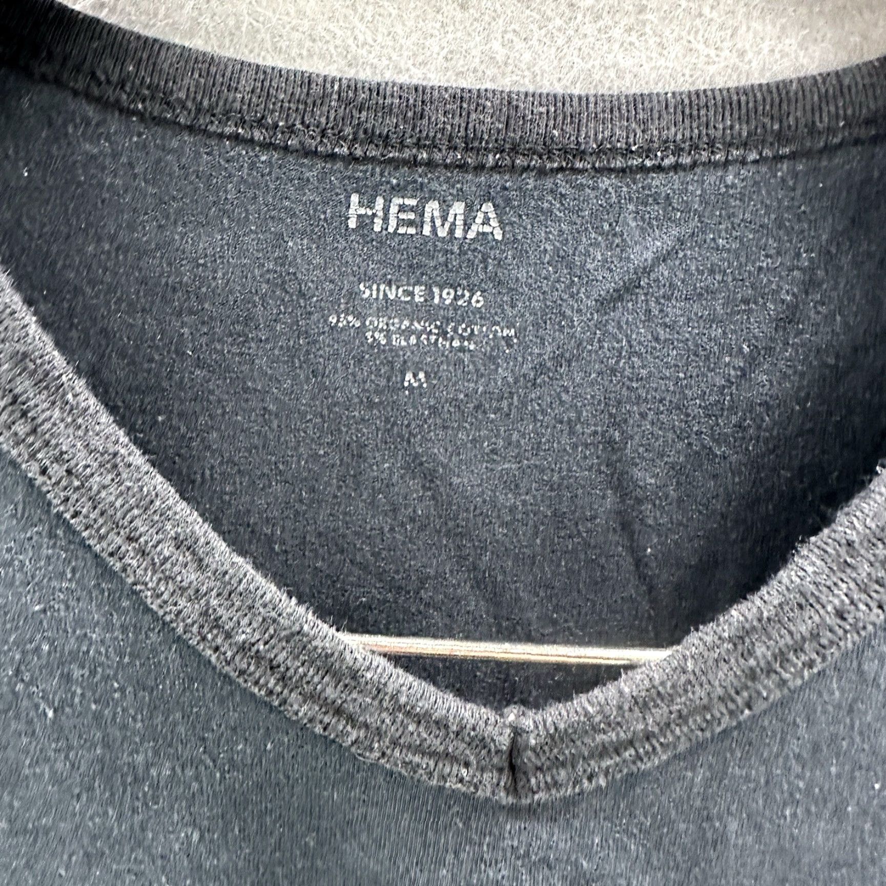 Vintage Hema Shirt Mens Medium V Neck Black Cotton Jersey Preppy Casual T-Shirt Size US M / EU 48-50 / 2 - 7 Thumbnail
