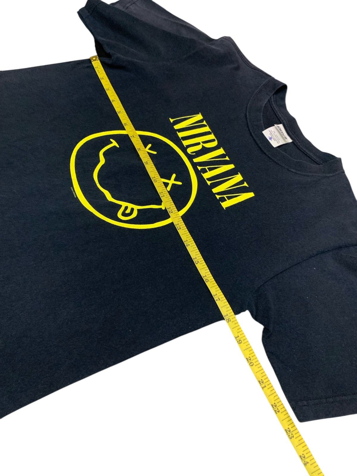 Band Tees × Nirvana × Vintage Vintage Y2K Nirvana Smiley By Anvil T Shirt Size US S / EU 44-46 / 1 - 7 Thumbnail