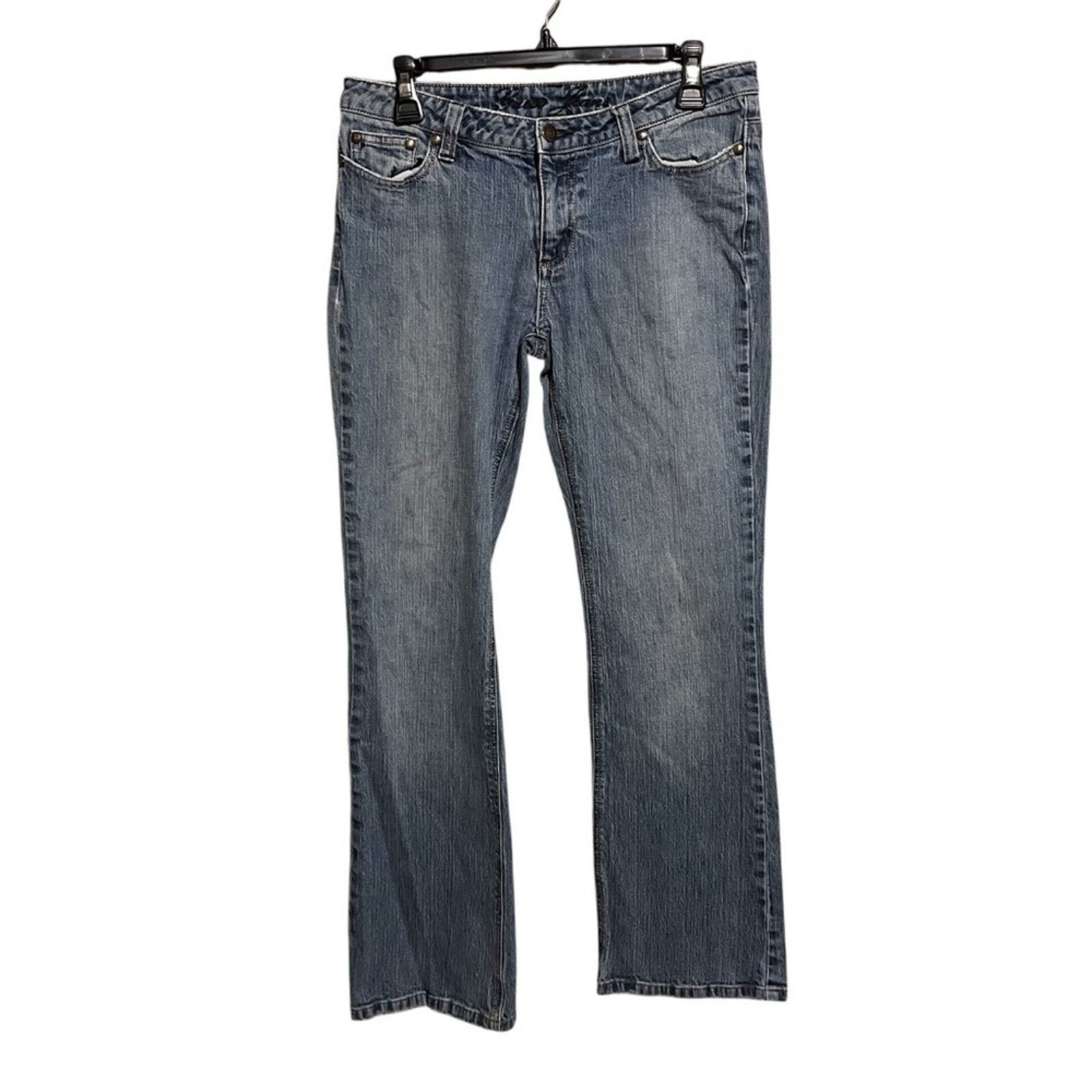 Guess Guess Jeans Women’s Sz 29 Bootcut Back Flap Pockets Low Rise Size 29" - 1 Thumbnail