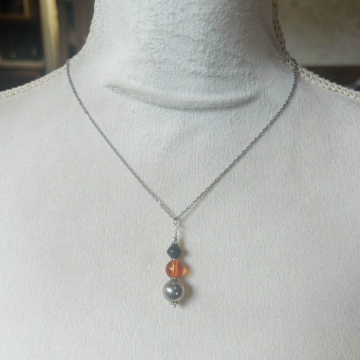 Handmade Handcrafted vintage bead drop pendant on chain necklace Size ONE SIZE - 3 Thumbnail