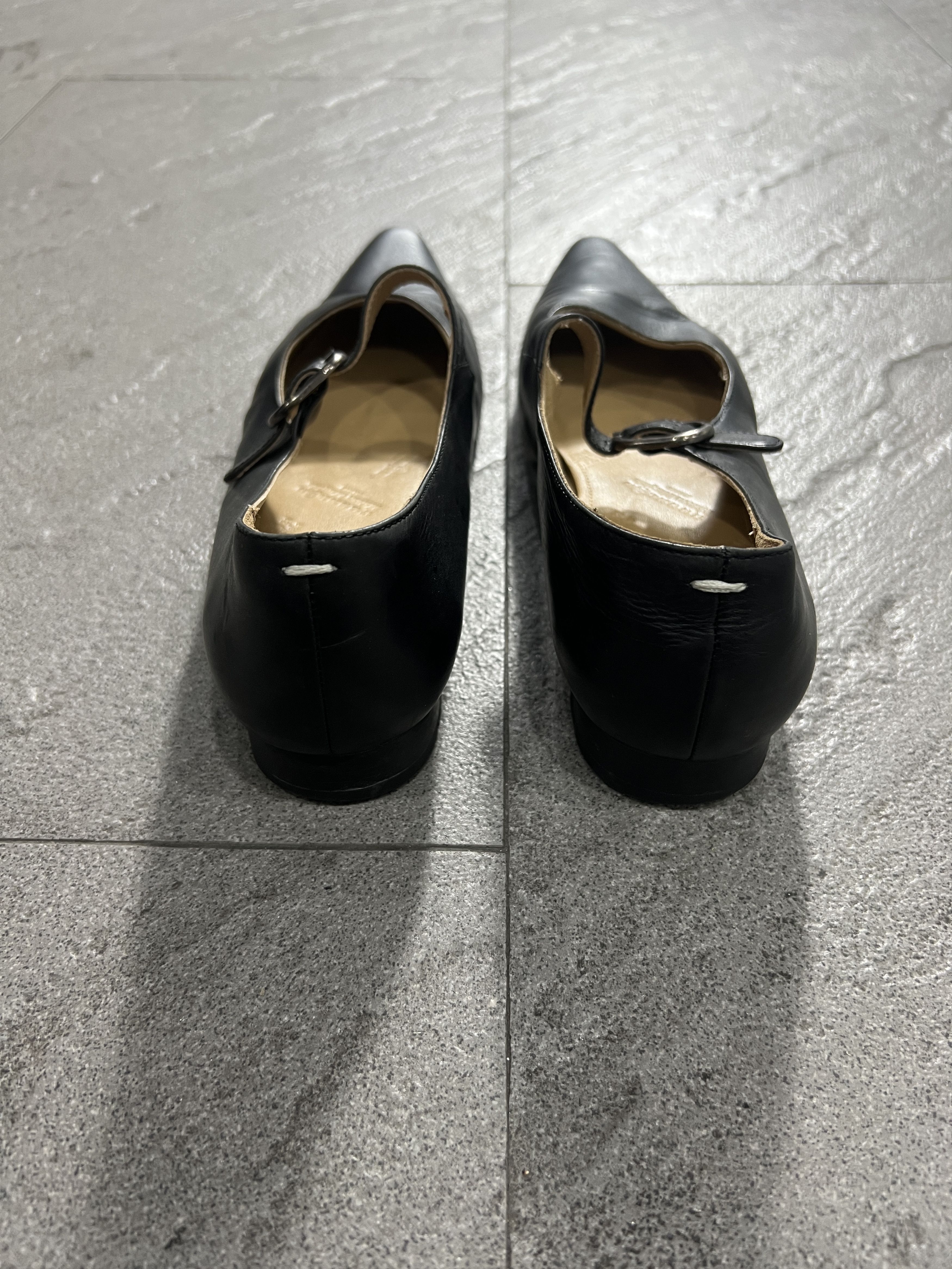 Maison Margiela Maison Margiela 22 Black Leather Mary Jane Flats Pointed Toe Size US 8 / IT 38 - 5 Thumbnail