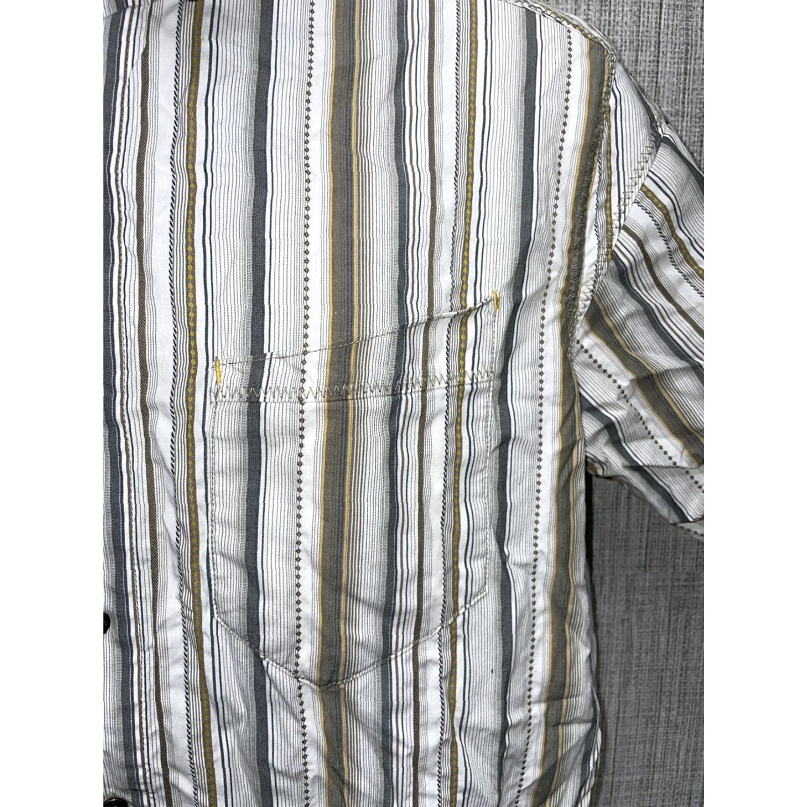 Vintage Kuhl White Striped Button-Up Shirt Mens M Size US M / EU 48-50 / 2 - 3 Thumbnail