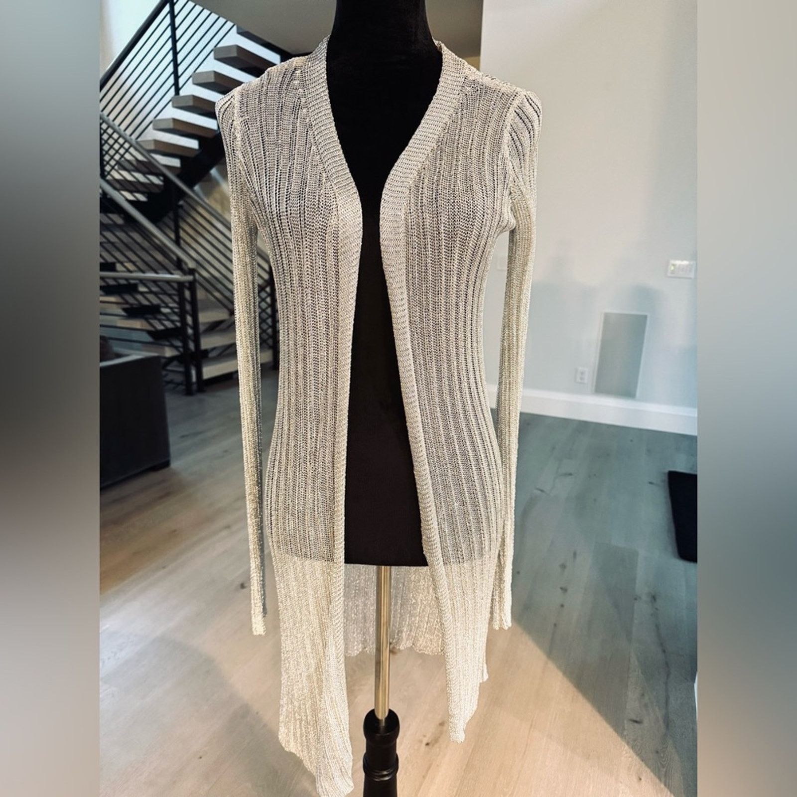 Other Elegant silver Metallic Cardigan size XS Size XS / US 0-2 / IT 36-38 - 1 Thumbnail