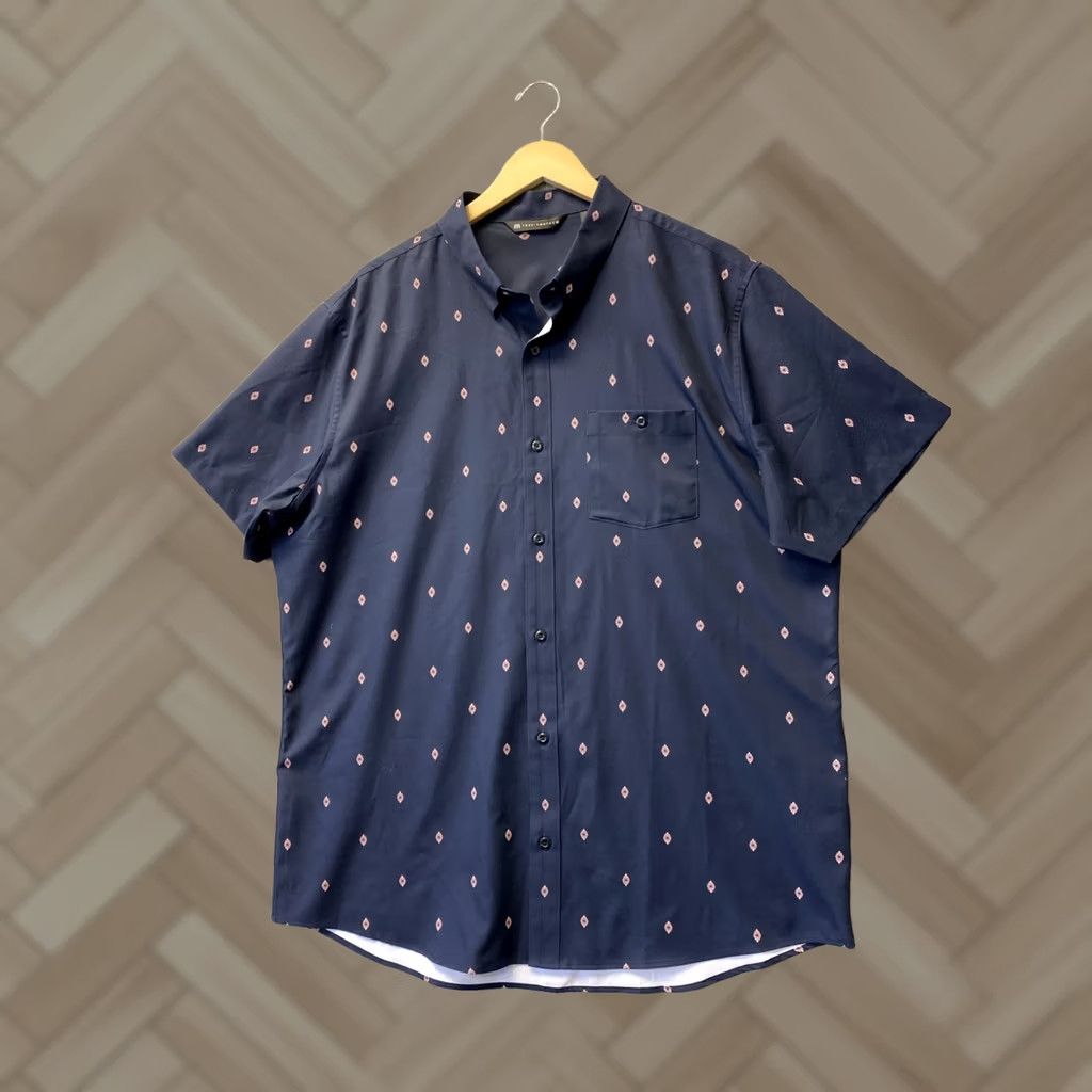 TravisMathew Travis Mathew Shirt Mens XL Navy Short Sleeve Button Front Casual Golf /0721 Size US XL / EU 56 / 4 - 1 Thumbnail