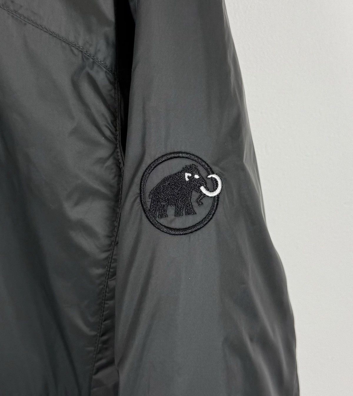 Mammut Mammut Padded Liner Full Zip Jacket Size XL Gray Insulated Size US XL / EU 56 / 4 - 6 Thumbnail