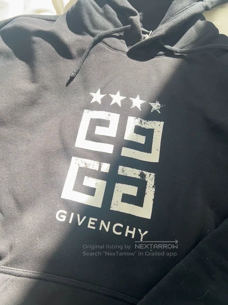 Givenchy #REF! Size US M / EU 48-50 / 2 - 5 Thumbnail