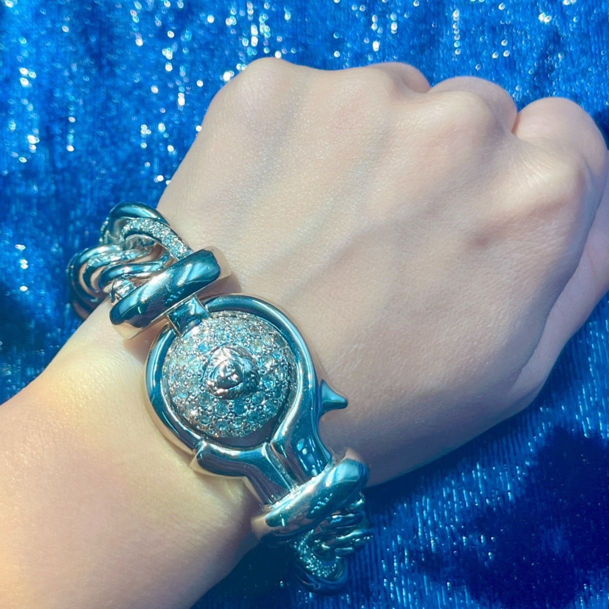 Versace Medusa crystal silver bracelet Size ONE SIZE - 4 Thumbnail