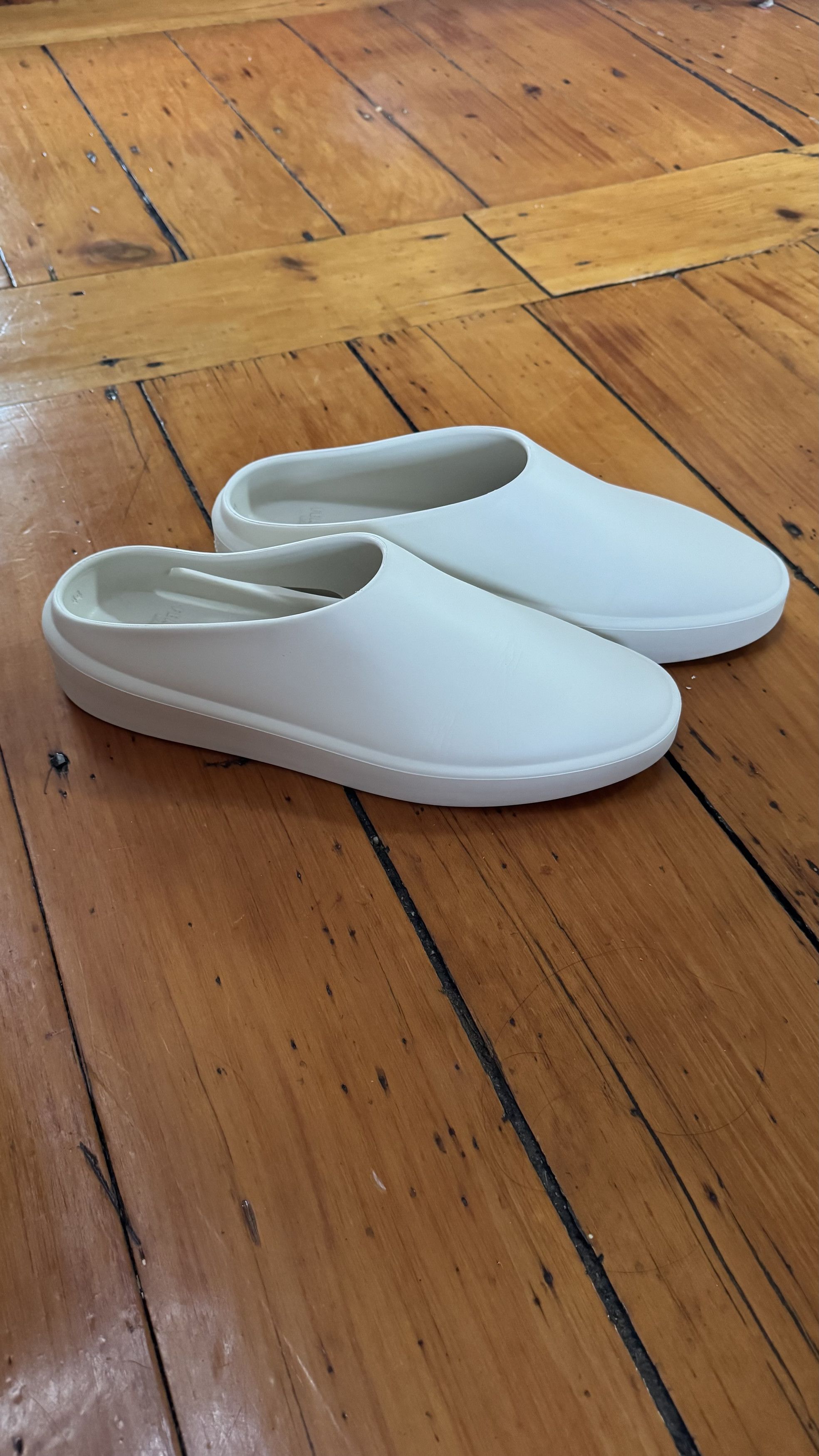 Fear Of God ‘The California’ Cream Mule Slides - Size 12