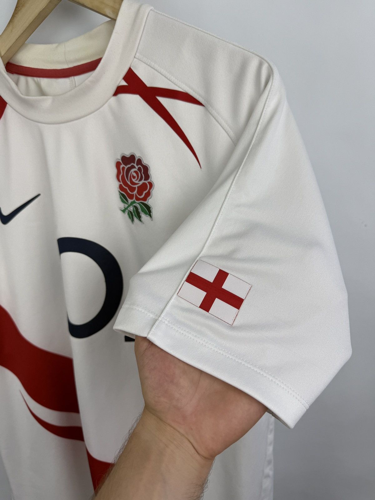 Nike 🏴󠁧󠁢󠁥󠁮󠁧󠁿 Vintage Y2K Nike Rugby England O2 T-Shirt Rare Retro Size US L / EU 52-54 / 3 - 5 Thumbnail