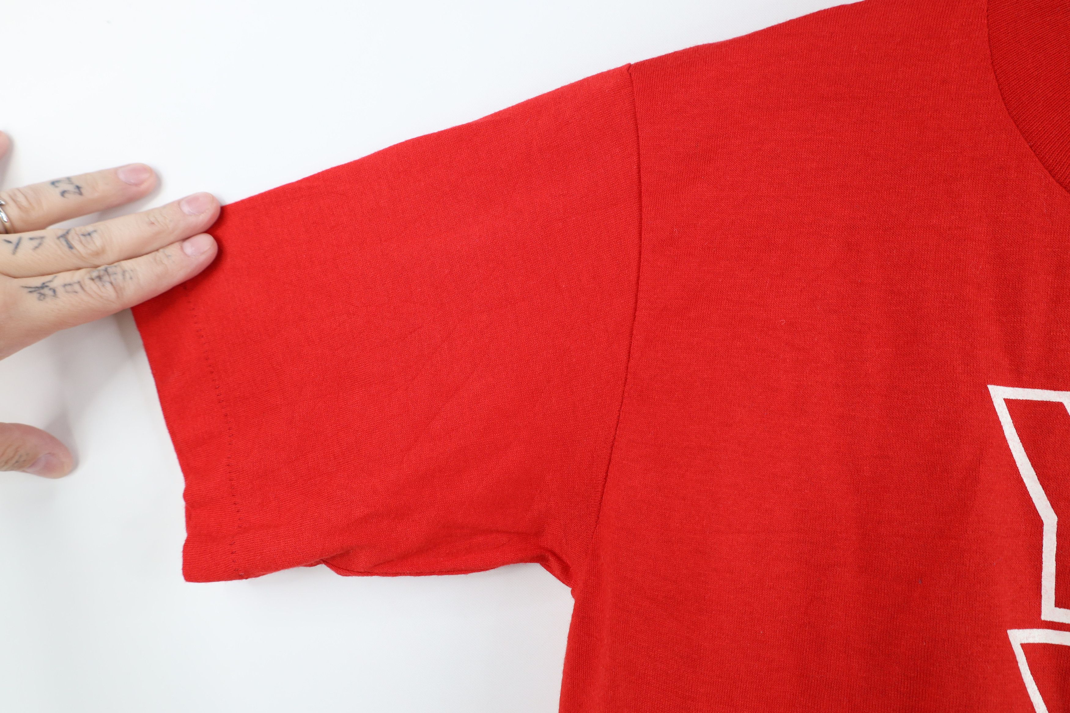 Vintage Vintage 70s 80s Players YMCA Short Sleeve T-Shirt Red USA Size US S / EU 44-46 / 1 - 8 Thumbnail