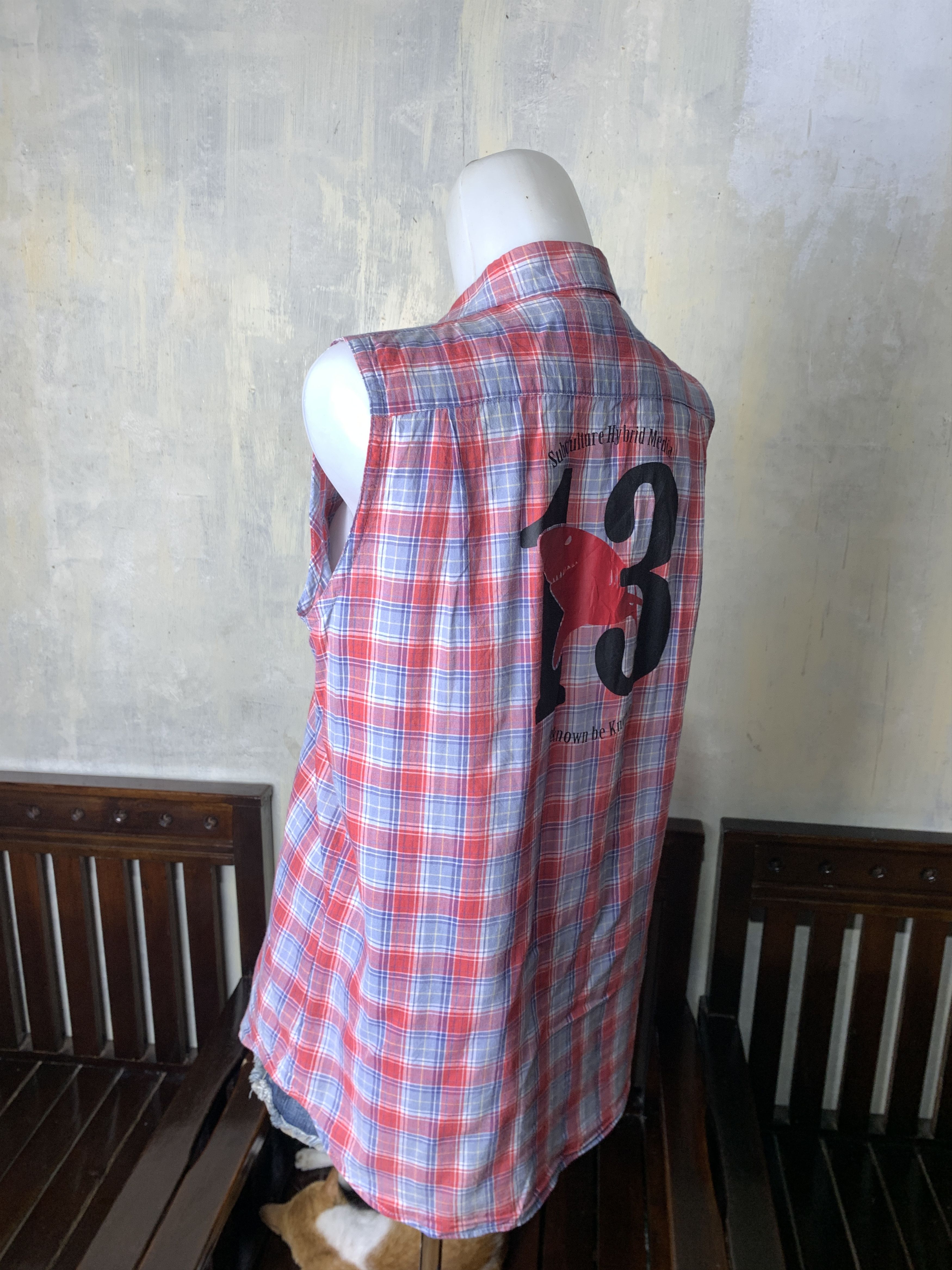 Fubu FUBU Plaid Studded Snap Sleeveless Shirt (M) Size M / US 6-8 / IT 42-44 - 3 Thumbnail