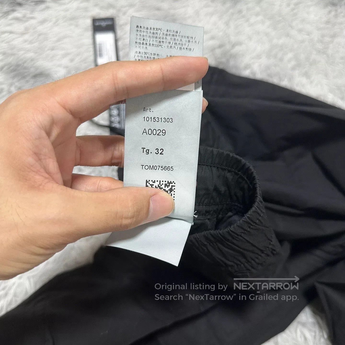 Stone Island black cargo pants by stone island. Size US 32 / EU 48 - 8 Thumbnail
