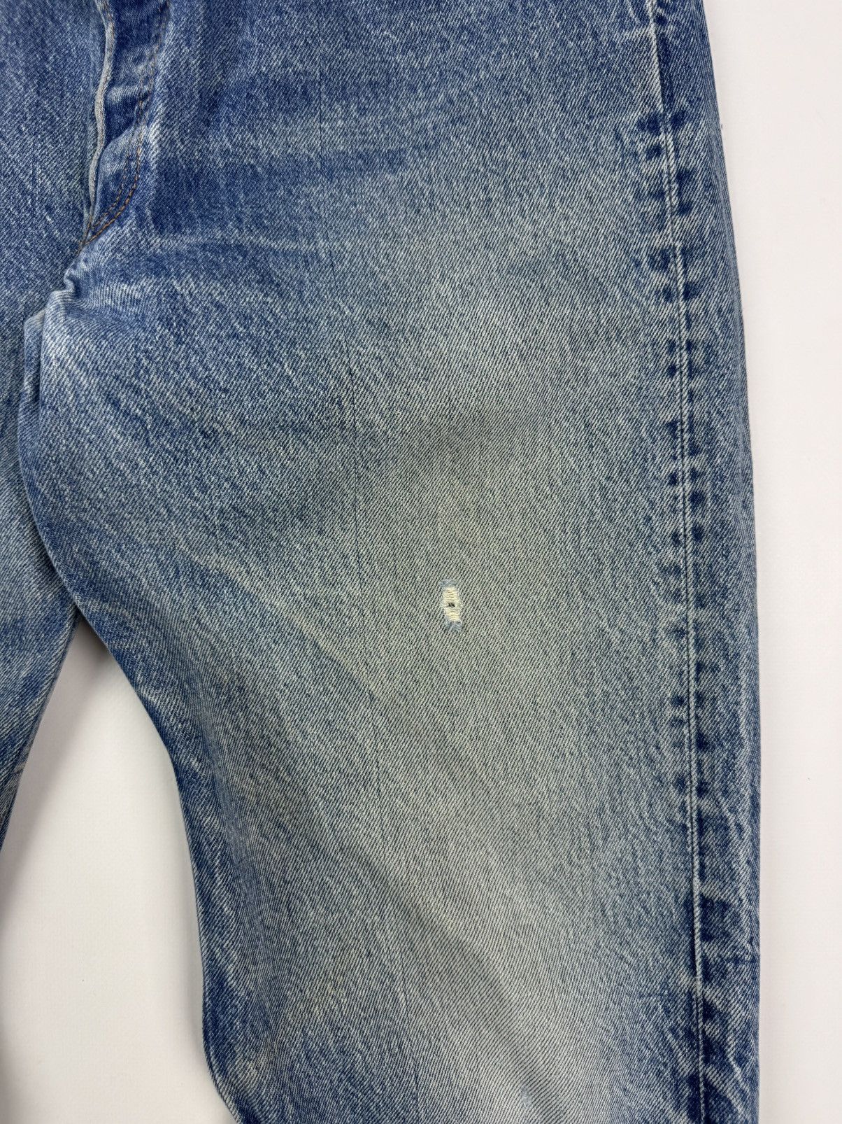 Levi's 90’s Vintage Distressed Levi’s 501 Washed Denim USA Jeans Size US 36 / EU 52 - 9 Thumbnail