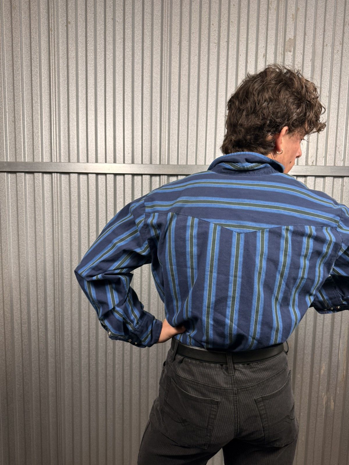Other Vintage Toro Western Pearl Snap Pinstripe Western Shirt Size US L / EU 52-54 / 3 - 2 Thumbnail