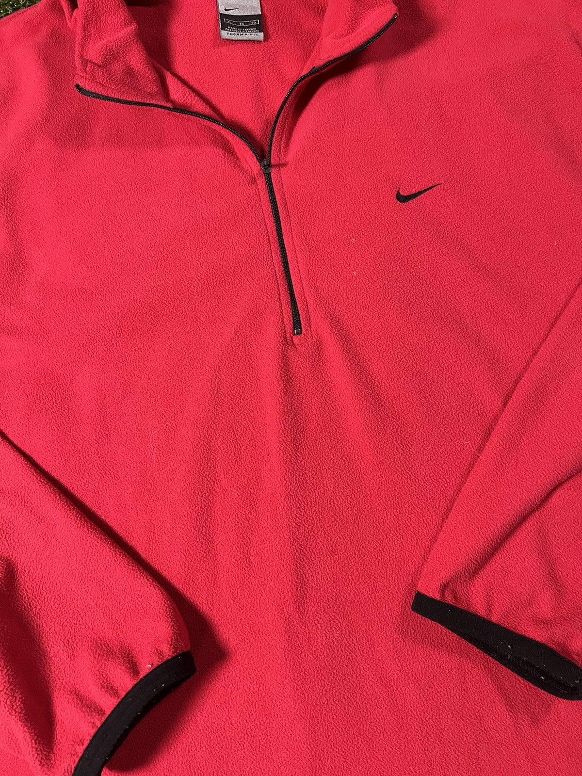 Nike Vintage Y2K Baggy Red Nike Fleece Therma Fit Sherpa Jacket Size US XL / EU 56 / 4 - 1 Thumbnail