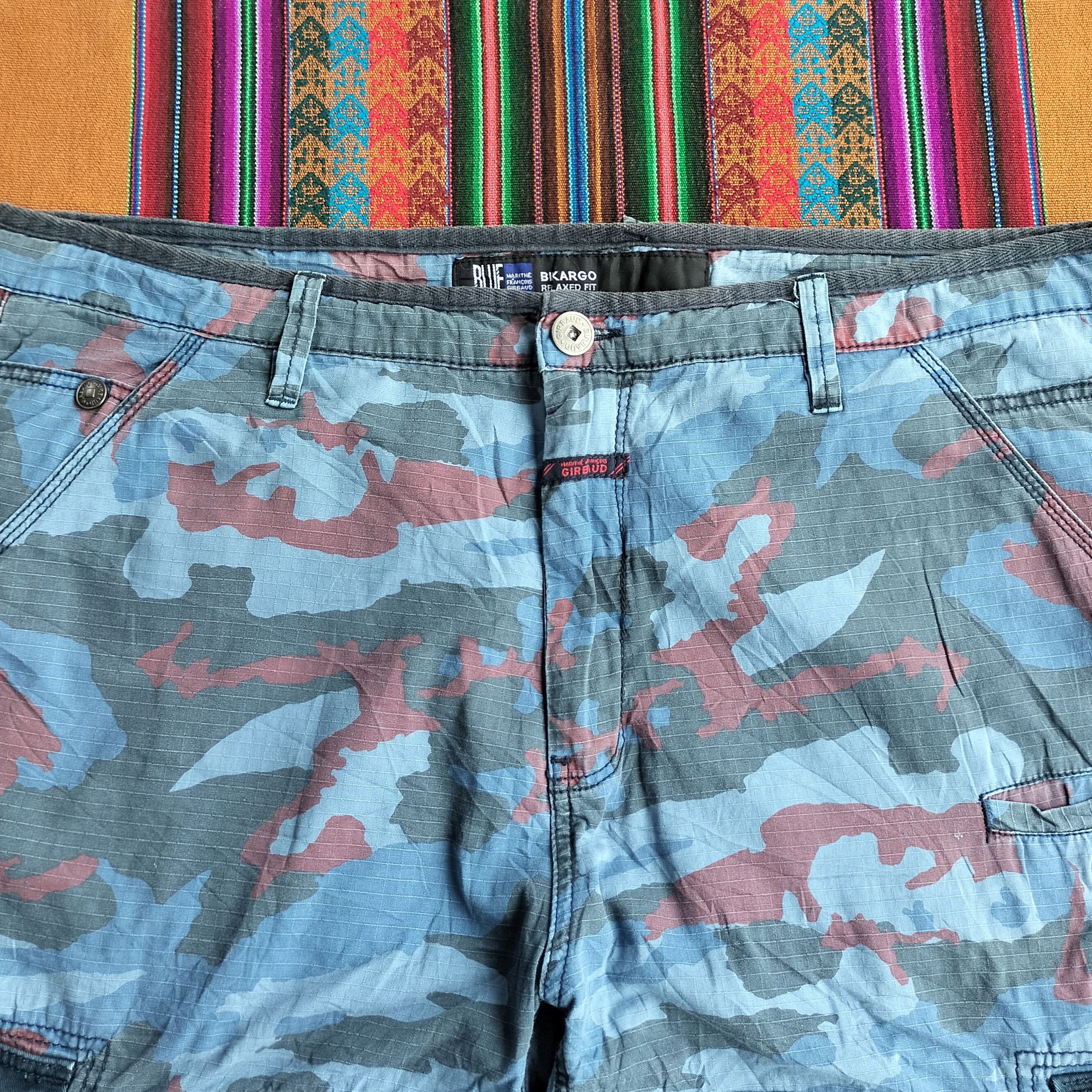 Marithe + Francois Girbaud Marithe francoi girbaud camouflage hybrid cargo short Size US 40 / EU 56 - 7 Thumbnail