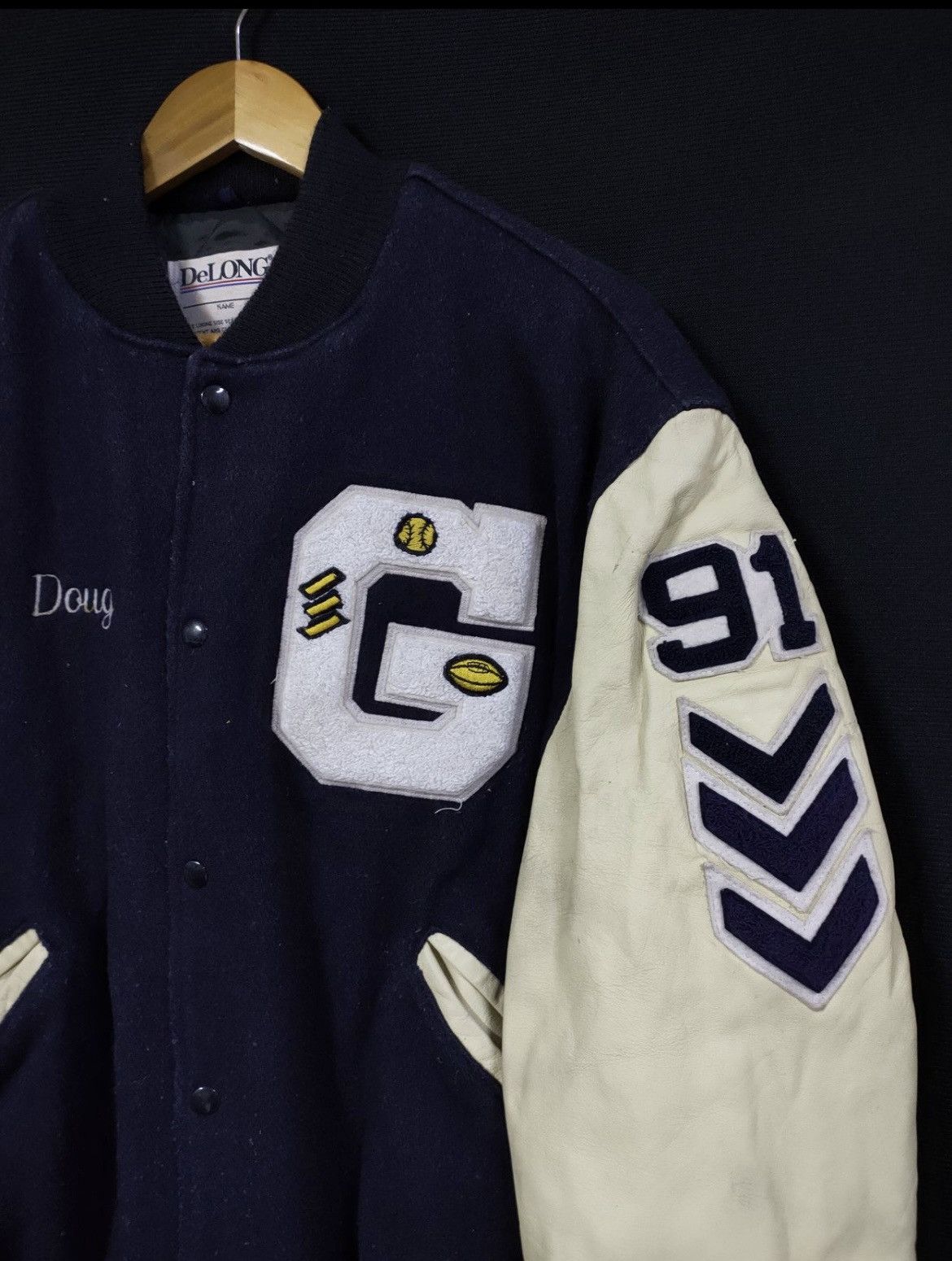 Delong 80’s RARE DELONG SKULL EMBROIDERY VARSITY JACKETS Size US L / EU 52-54 / 3 - 4 Thumbnail