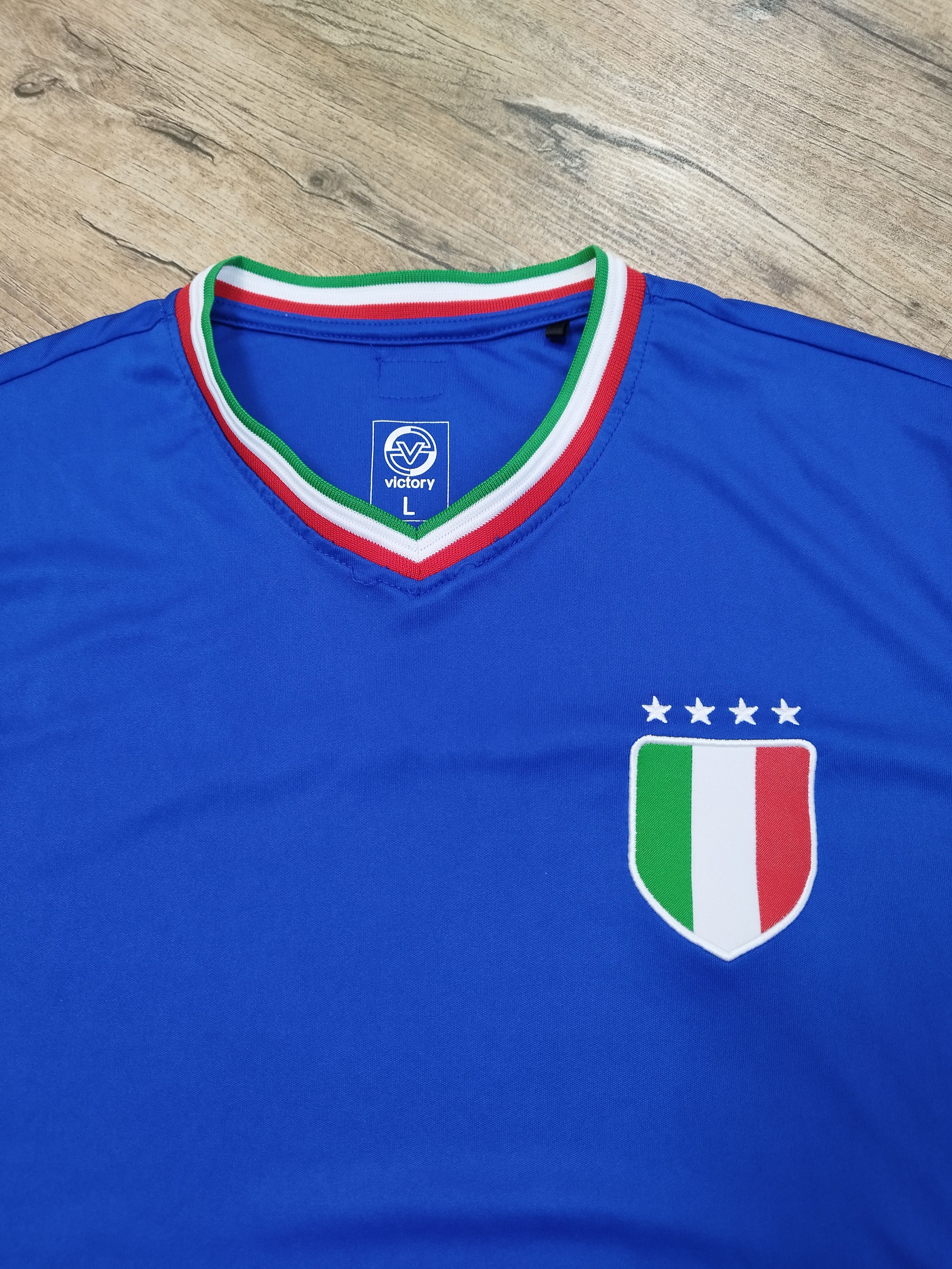 Other Italia Football Jersey Jersey T-Shirt Size L Italy Soccer Size US L / EU 52-54 / 3 - 5 Thumbnail
