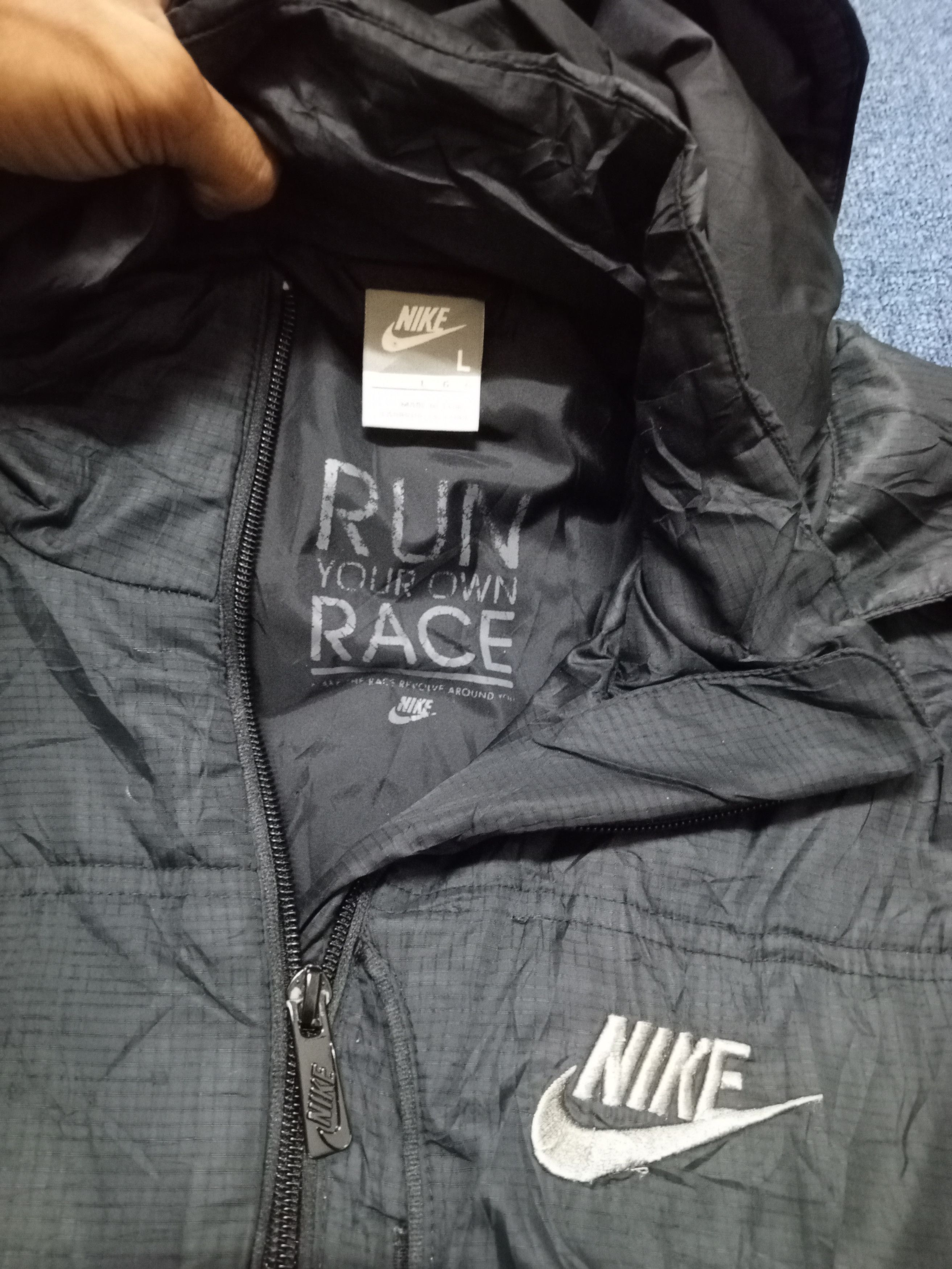 Nike Nike water prof jacket hoddie Size US L / EU 52-54 / 3 - 4 Thumbnail