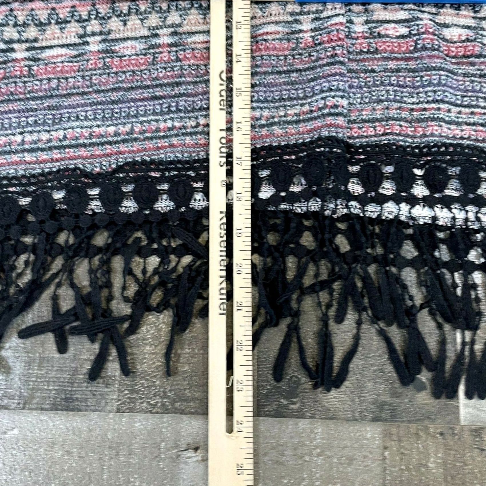 Almost Famous Almost Famous Blouse Shirt Women XS Multicolor Geometric Kimono Fringe Trim Short Sleeve V-Neck Knit Cotton Relaxed Casual Size XS / US 0-2 / IT 36-38 - 6 Thumbnail